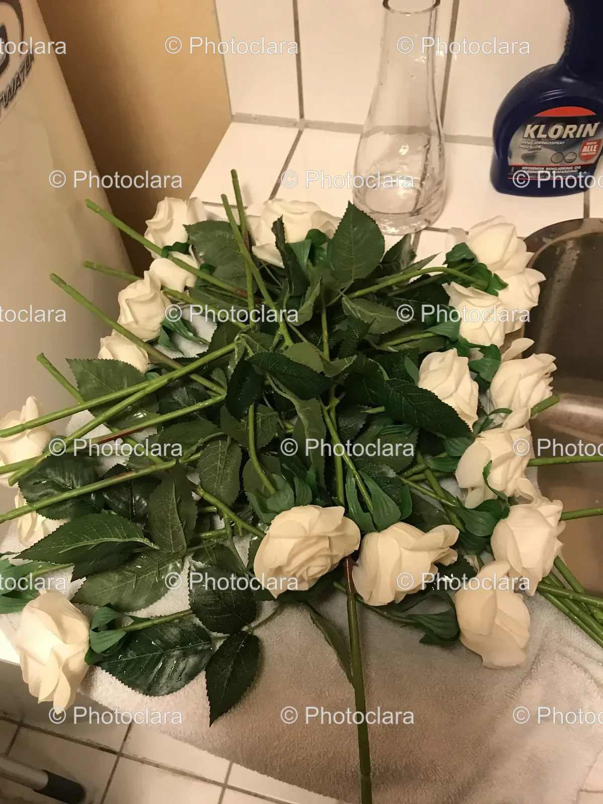 white-roses-on-counter.jpg