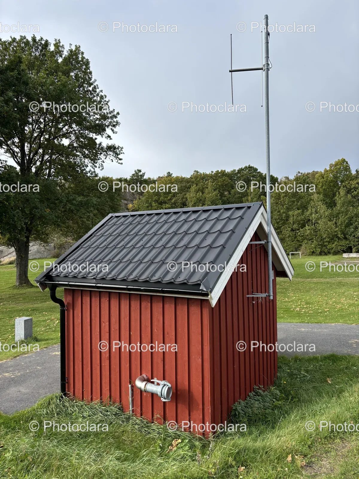 Charming-Red-Shed-in-Rural-Garden.jpg