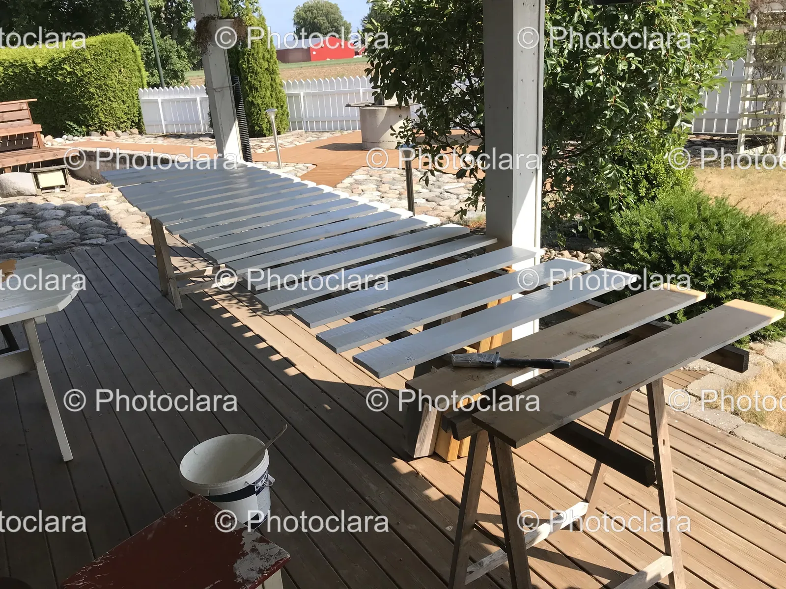 Metal-Slats-on-Wooden-Deck.jpg