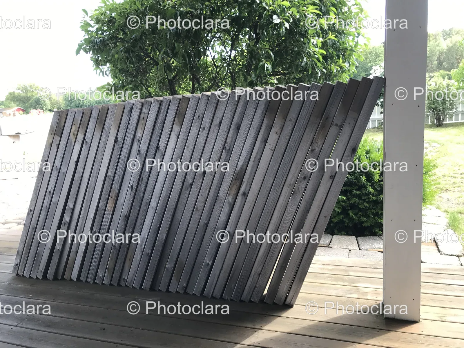 Wooden-Fence-on-Deck.jpg