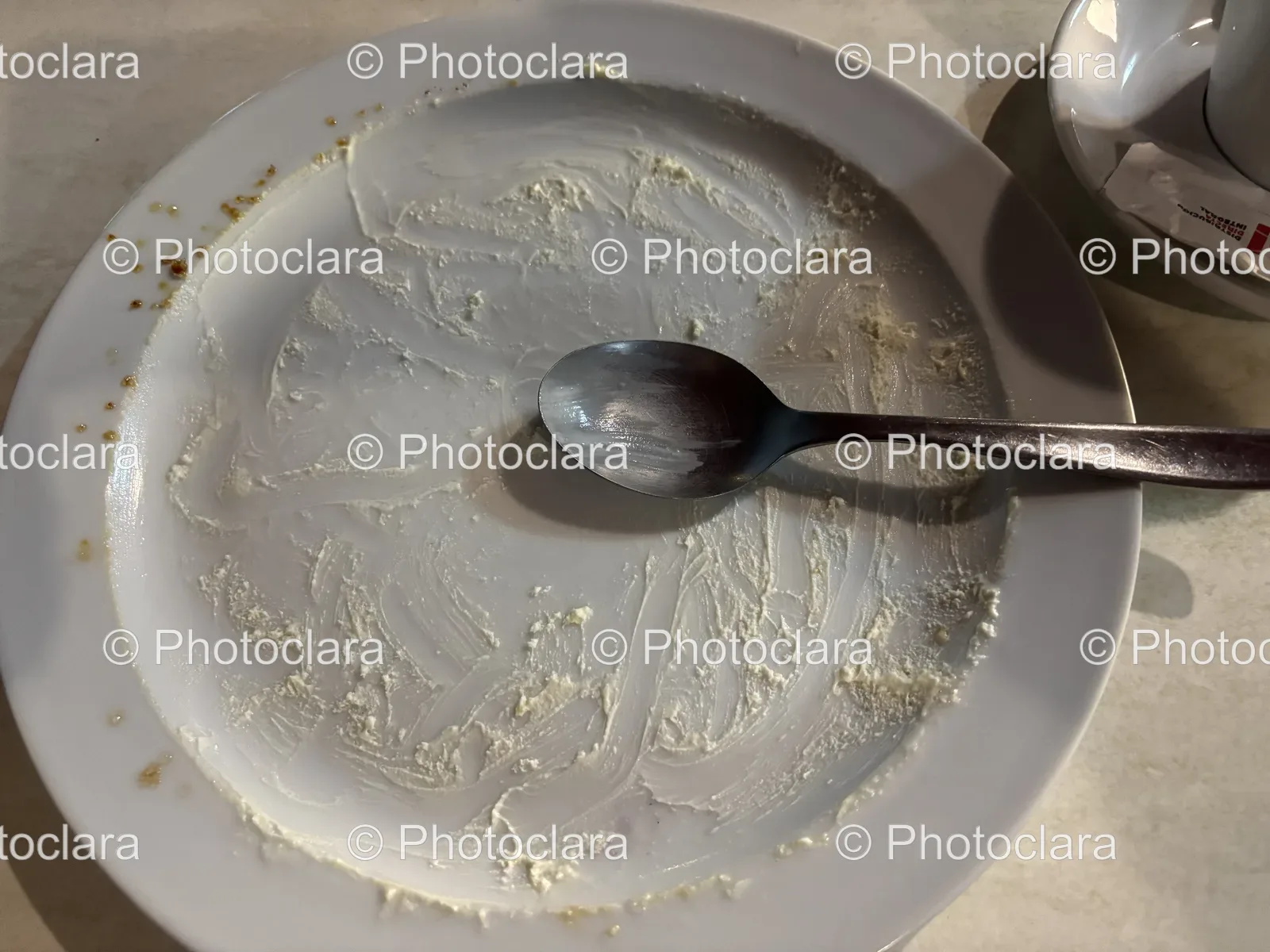 elegant-plate-with-silver-spoon.jpg