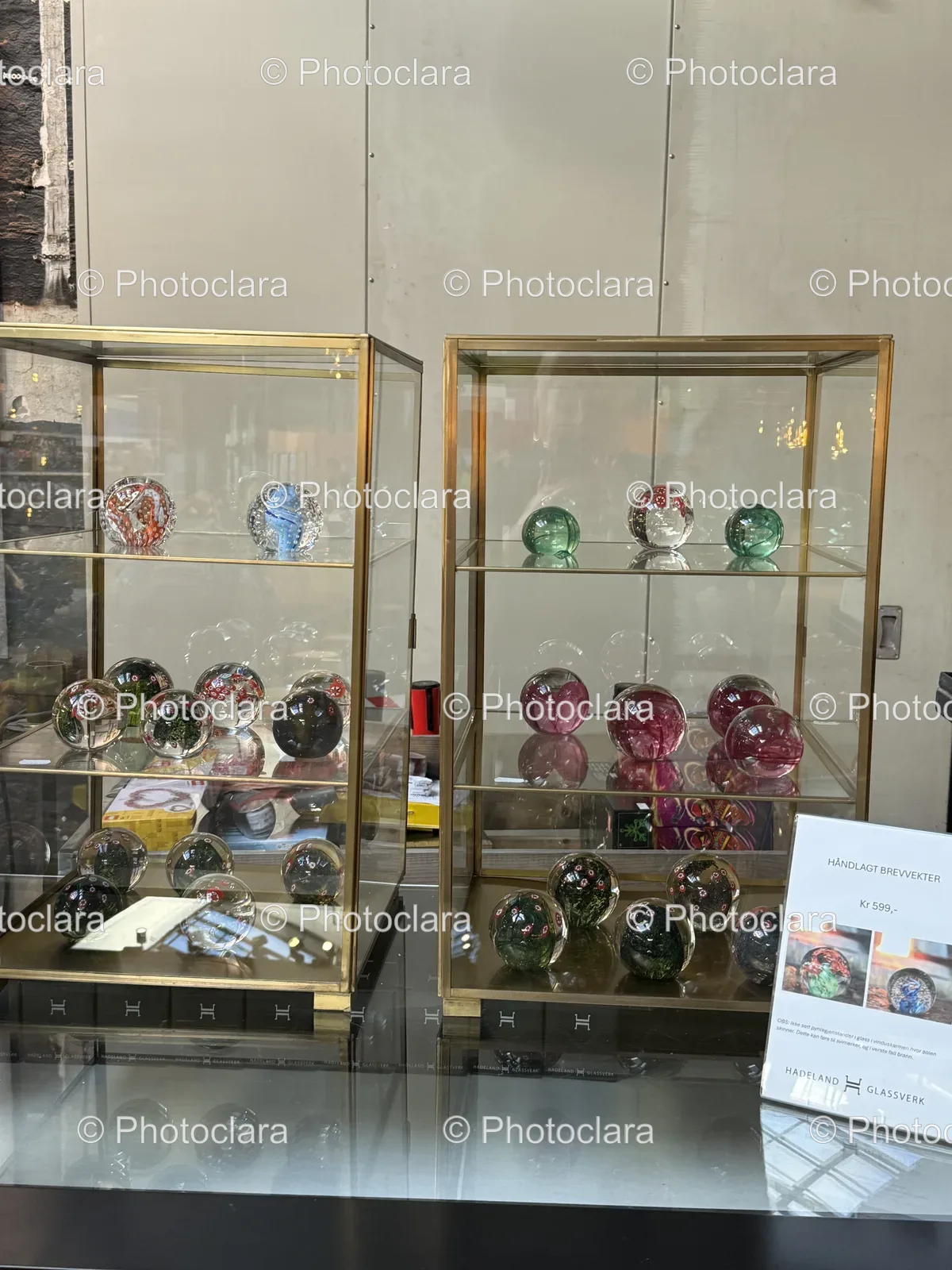 glass-shelves-with-handcrafted-glass-balls.jpg