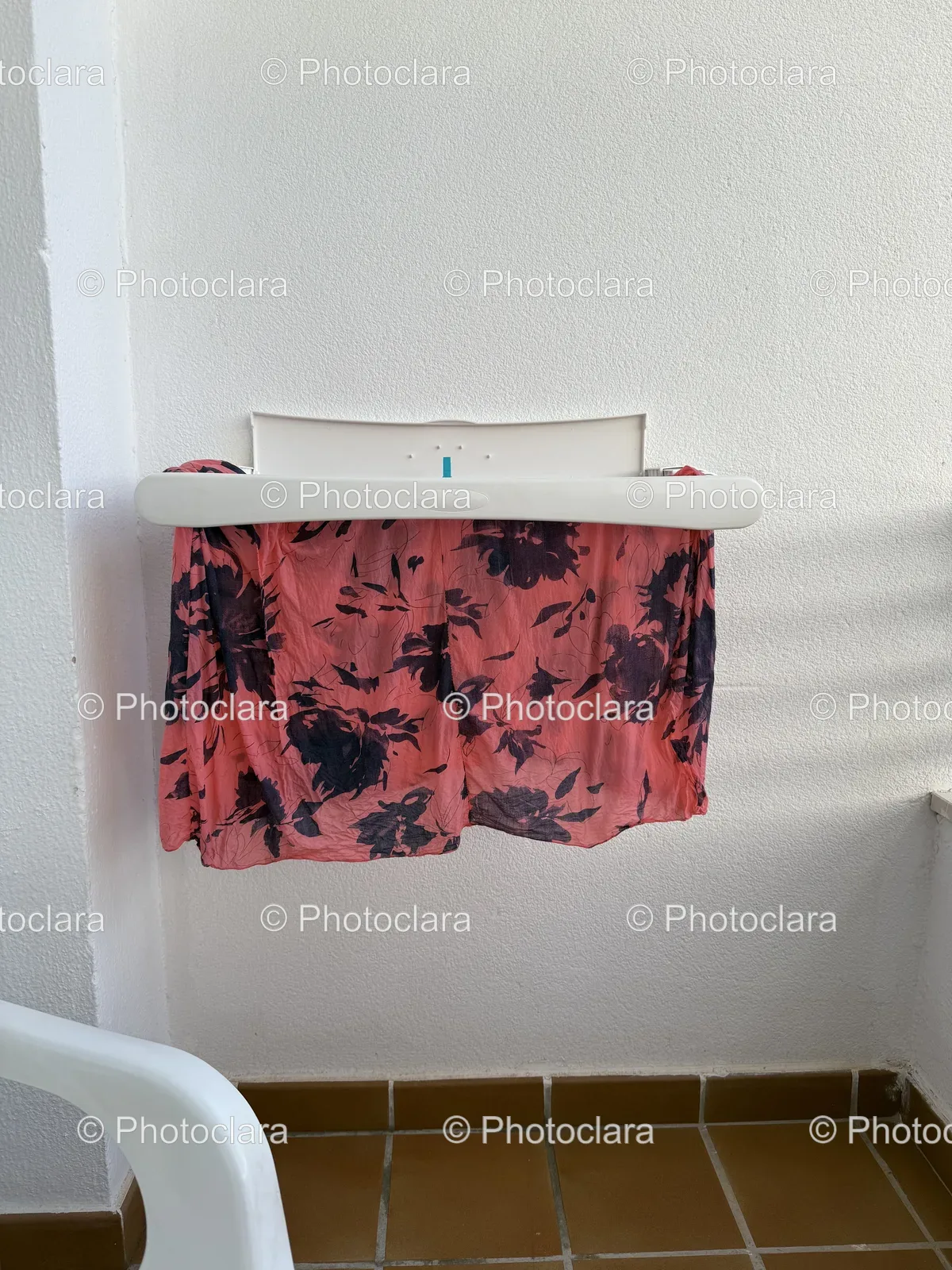Bold-Bathroom-Artistry-Image.jpg