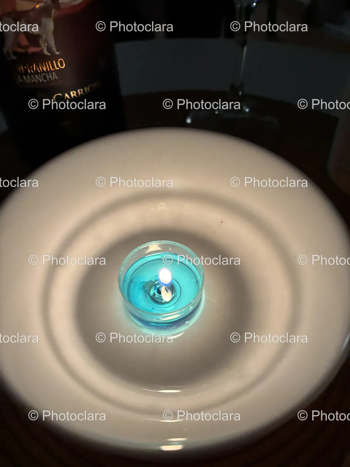 illuminated-candle-on-chic-plate.jpg