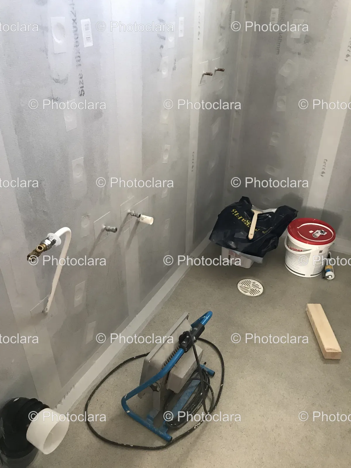 Tools-Laid-Out-in-a-Bathroom.jpg