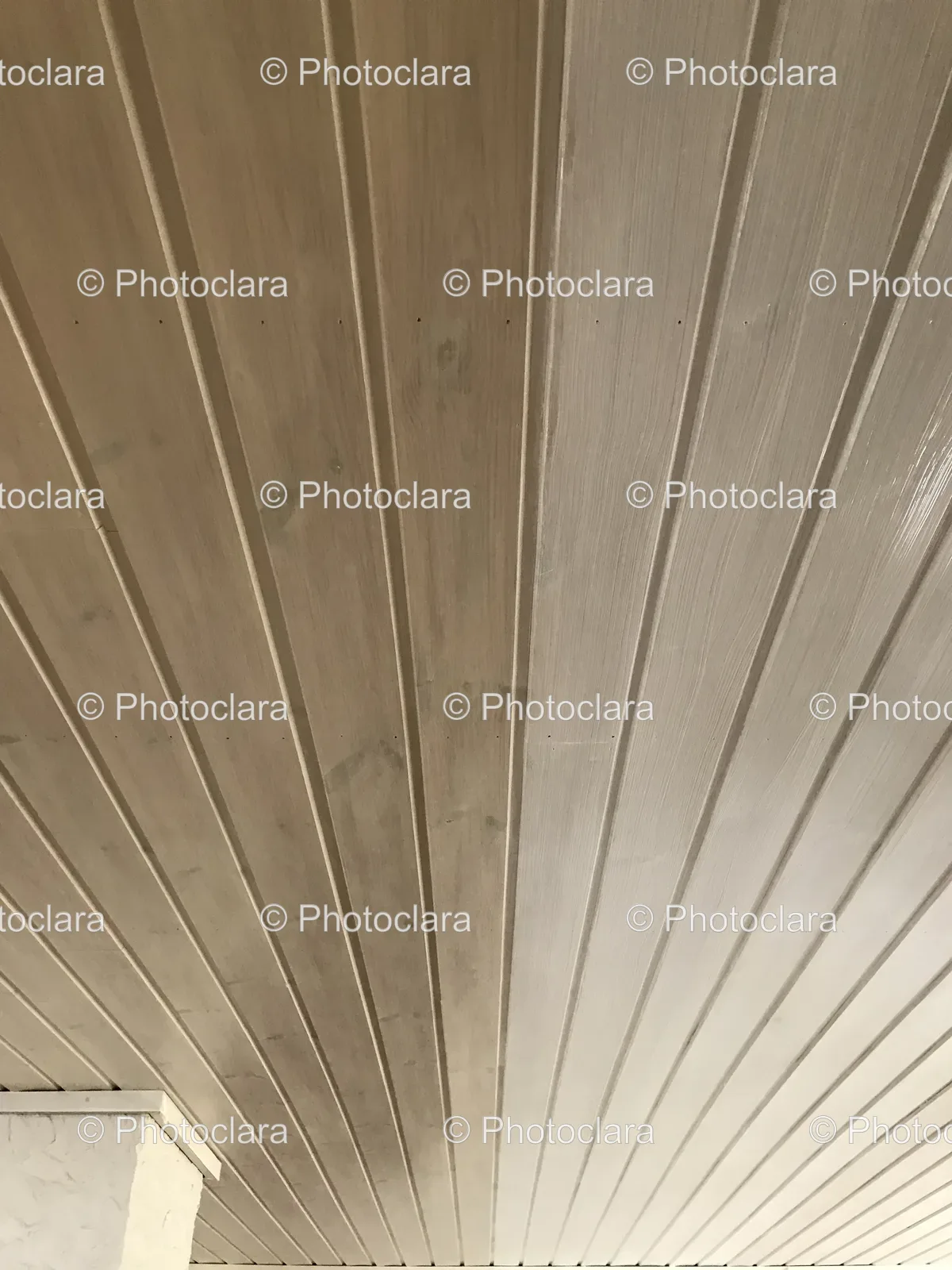 symmetry-wood-panel-ceiling.jpg