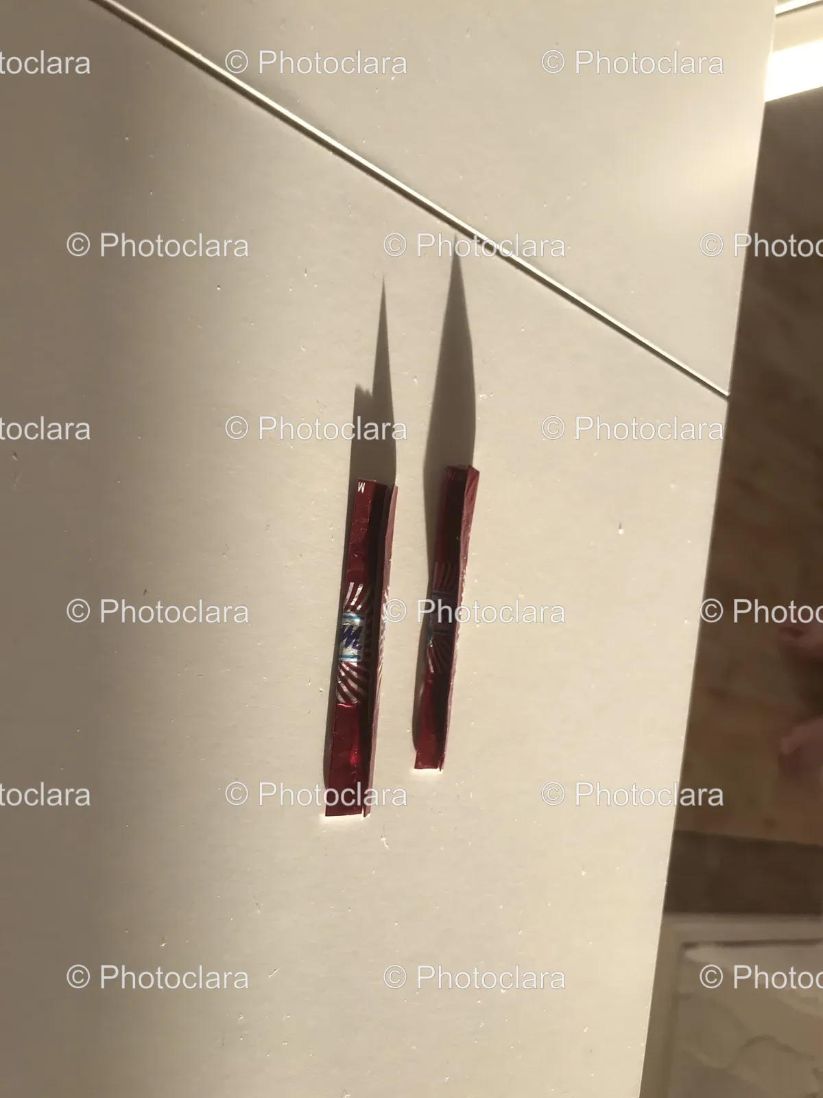Red-Objects-on-White-Surface.jpg