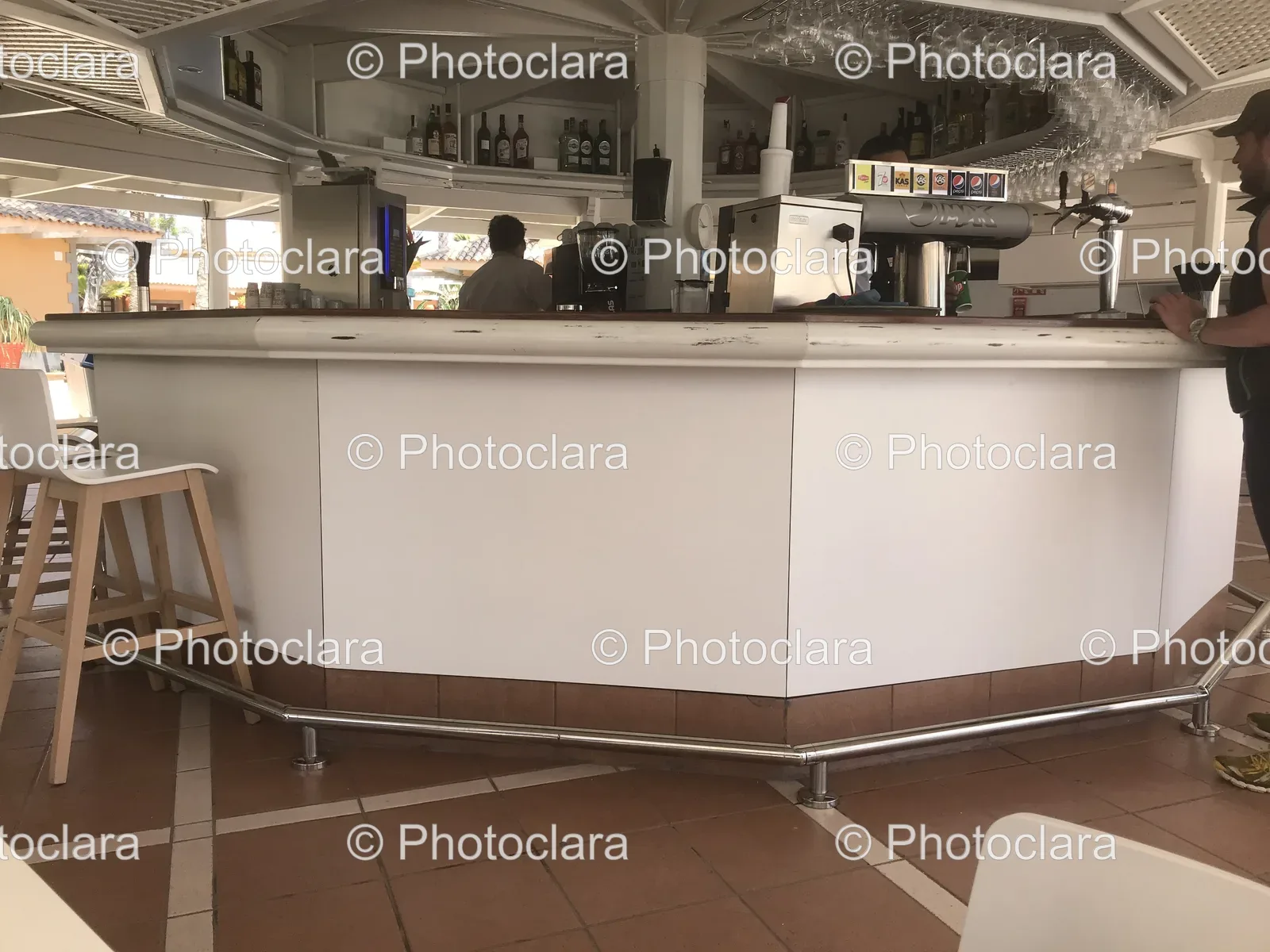 Cozy-Bar-Interior.jpg
