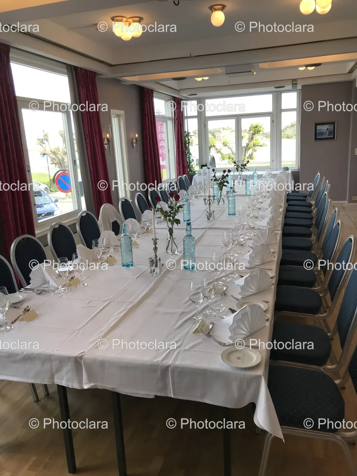 elegant-dining-setup-with-white-tablecloths.jpg