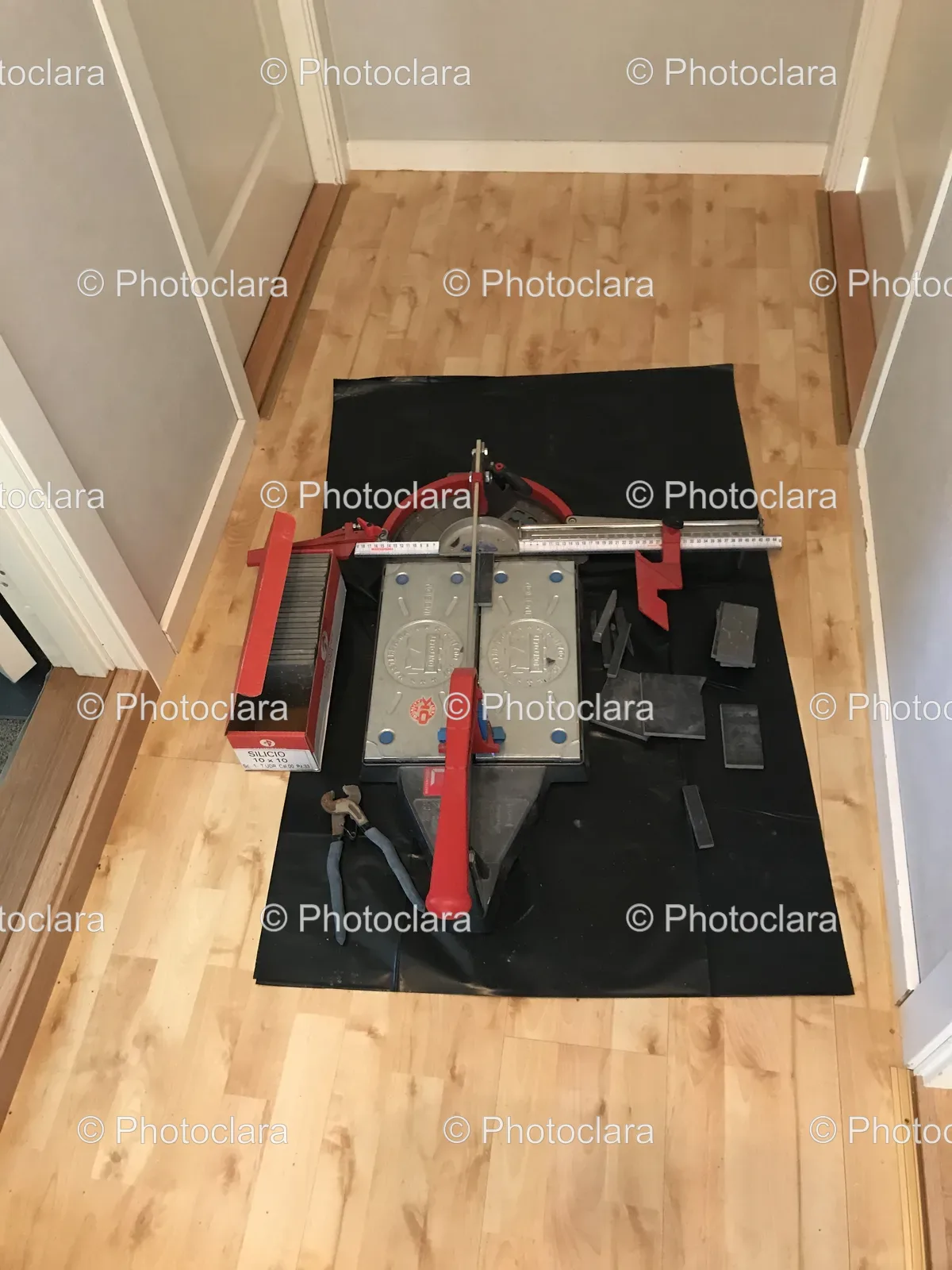 Machine-on-Hardwood-Floor.jpg