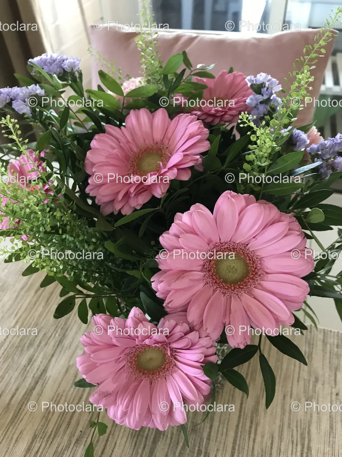 bouquet-of-pink-flowers-in-vase.jpg
