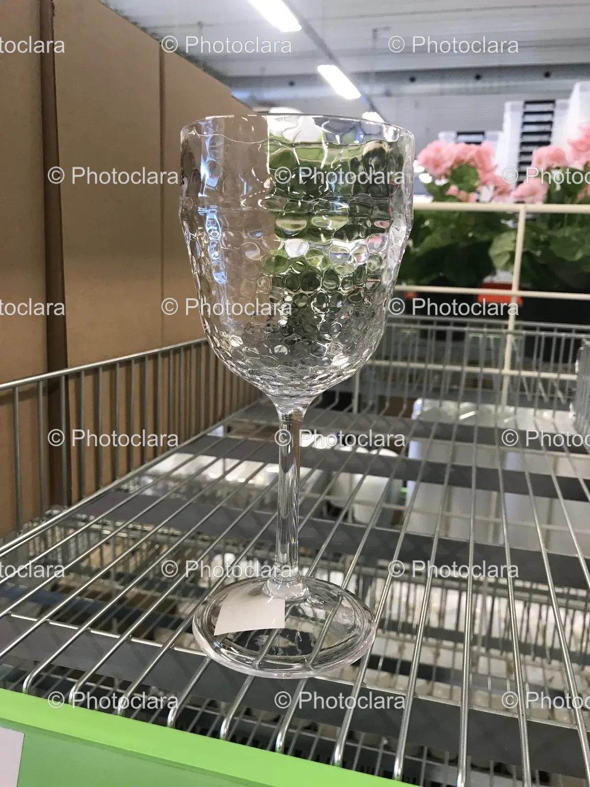 Elegant-Wine-Glass-Metal-Shelf.jpg