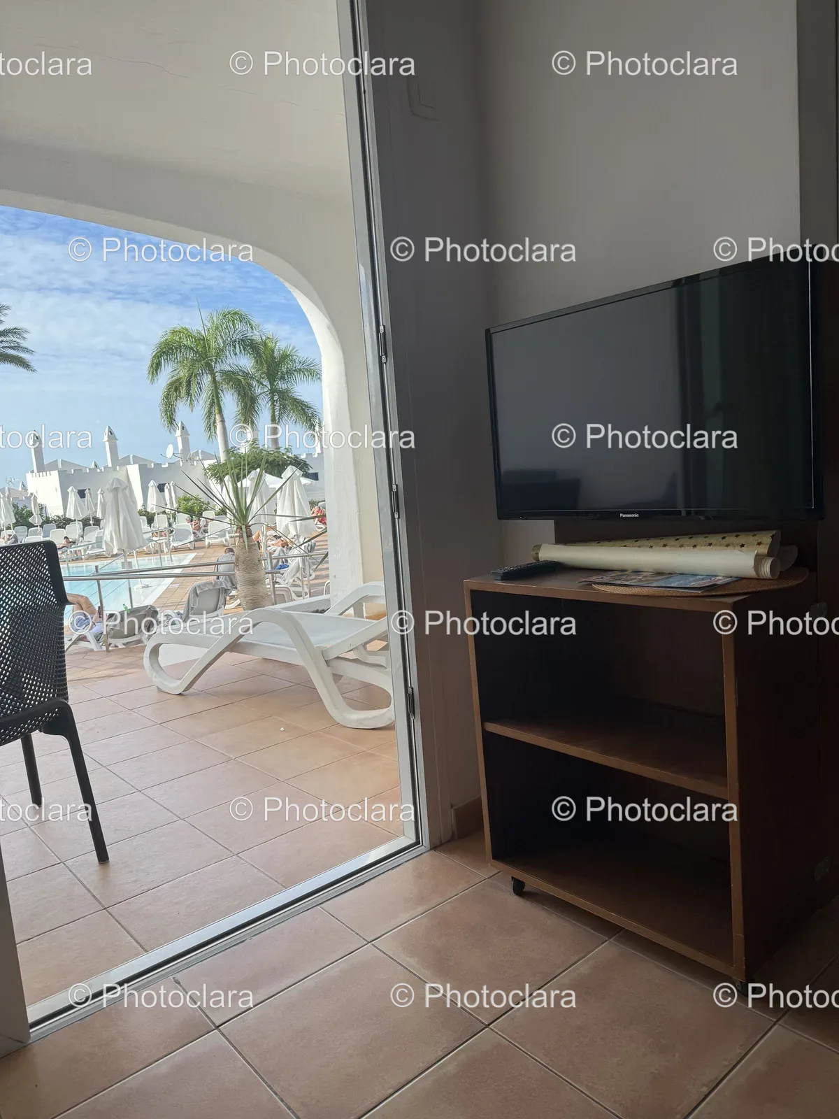 Modern-Living-Room-with-Television.jpg