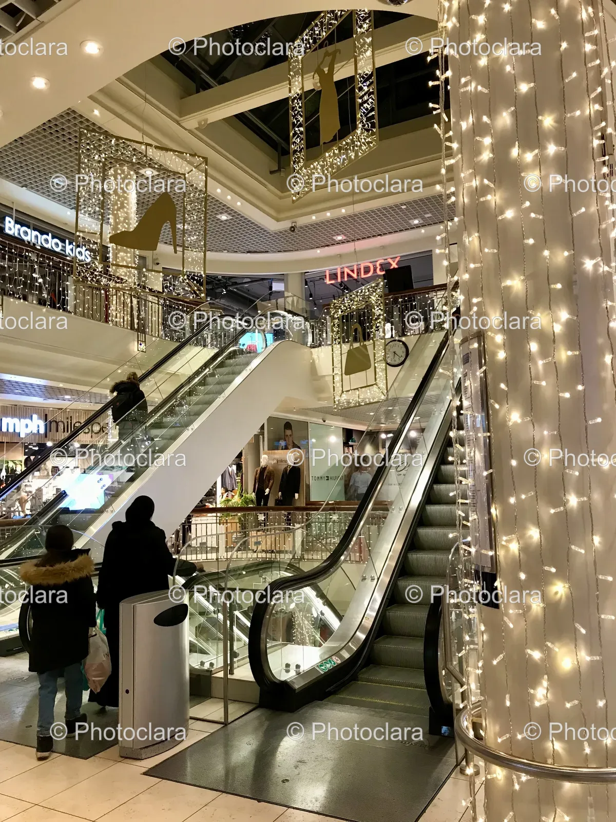 People-on-Escalators-in-a-Mall.jpg