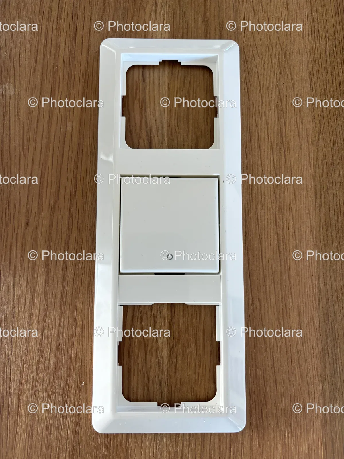 modern-light-switch-white-rectangular-plate.jpg