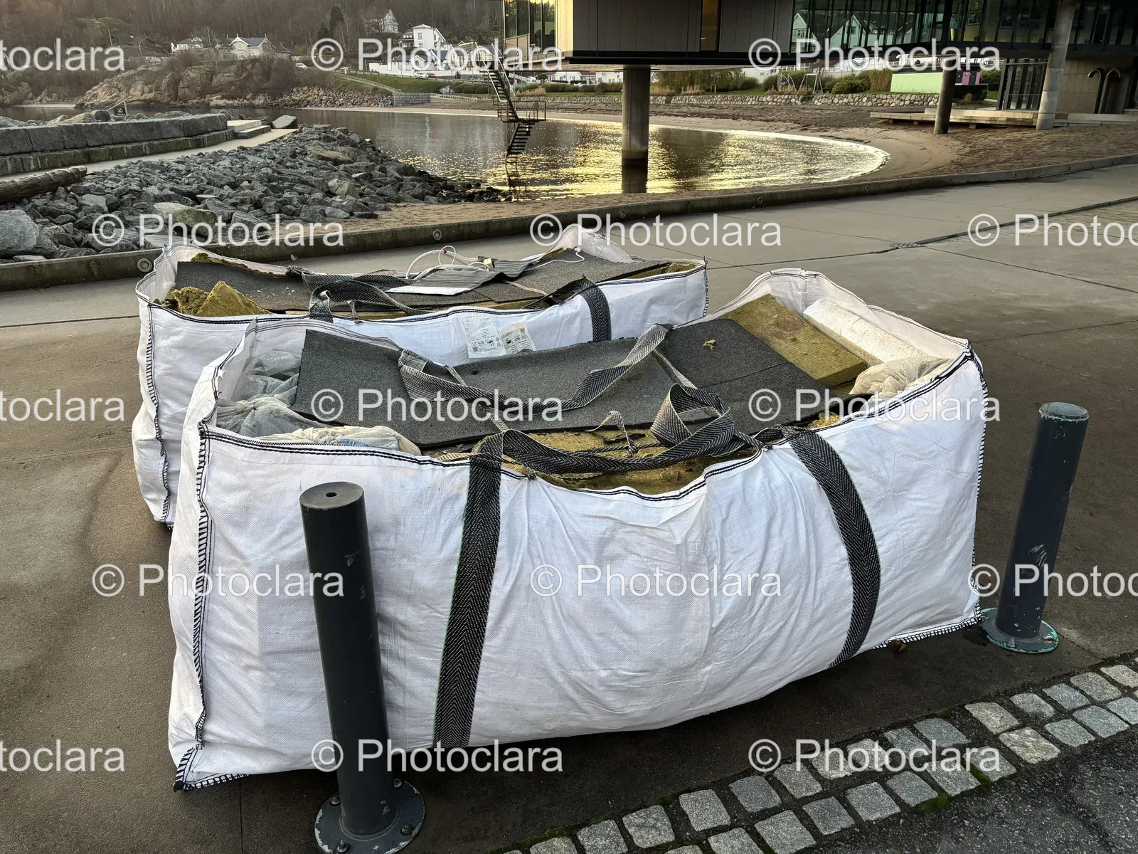 large-white-construction-material-bags.jpg