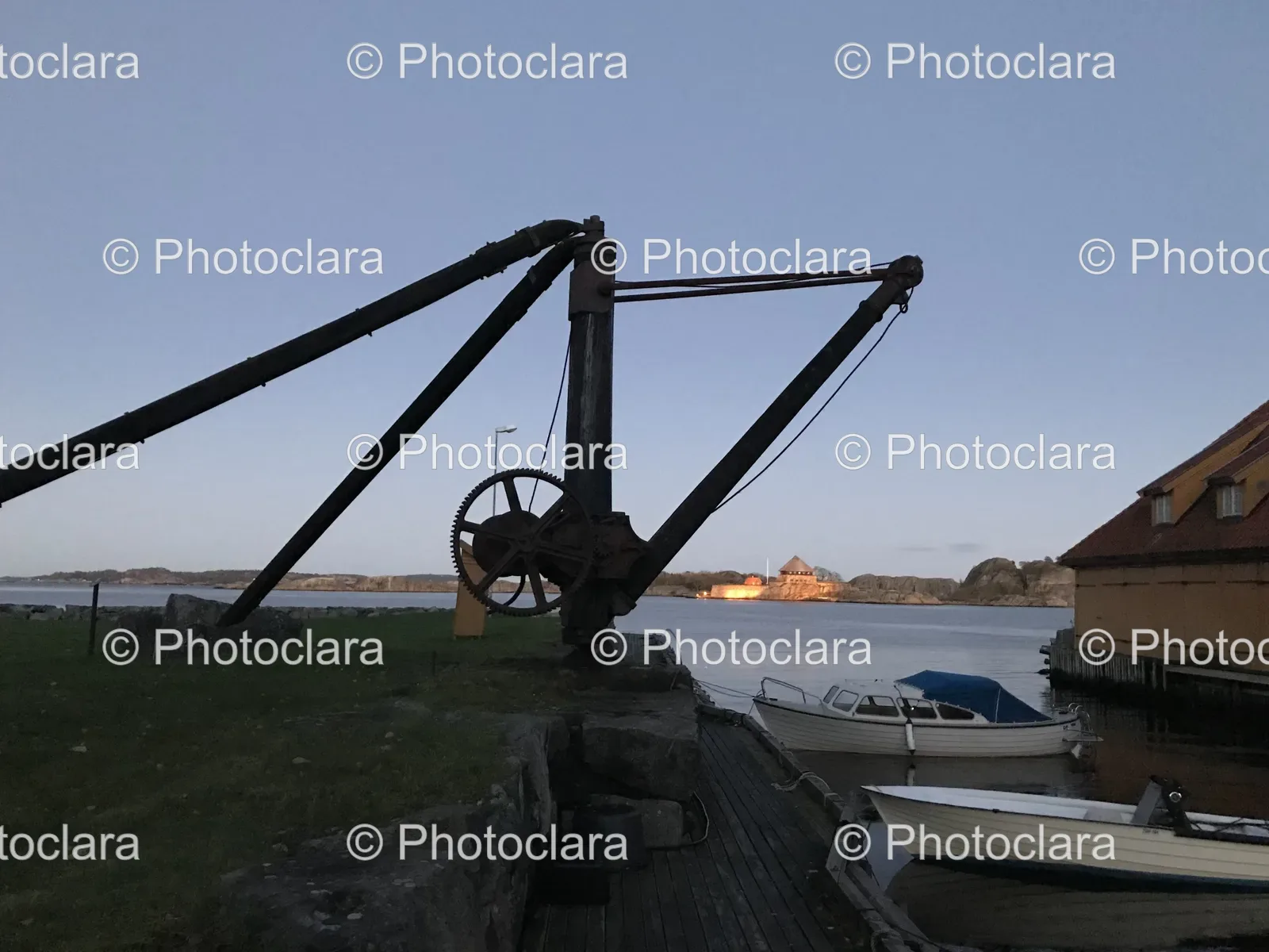 large-crane-dock-water.jpg