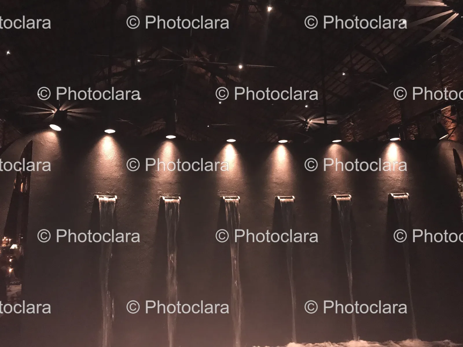 Waterfall-Wall-At-Indoor-Concert.jpg