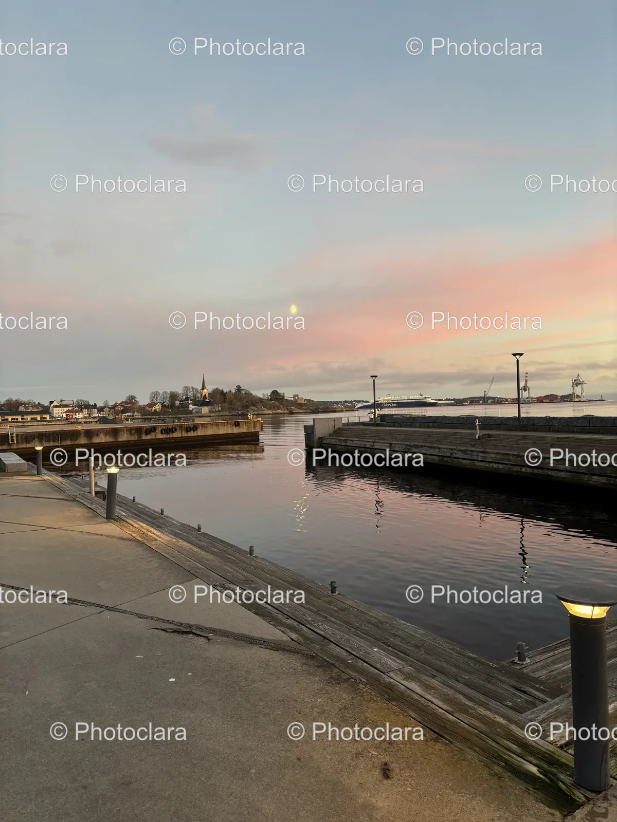 serene-dockside-evening.jpg