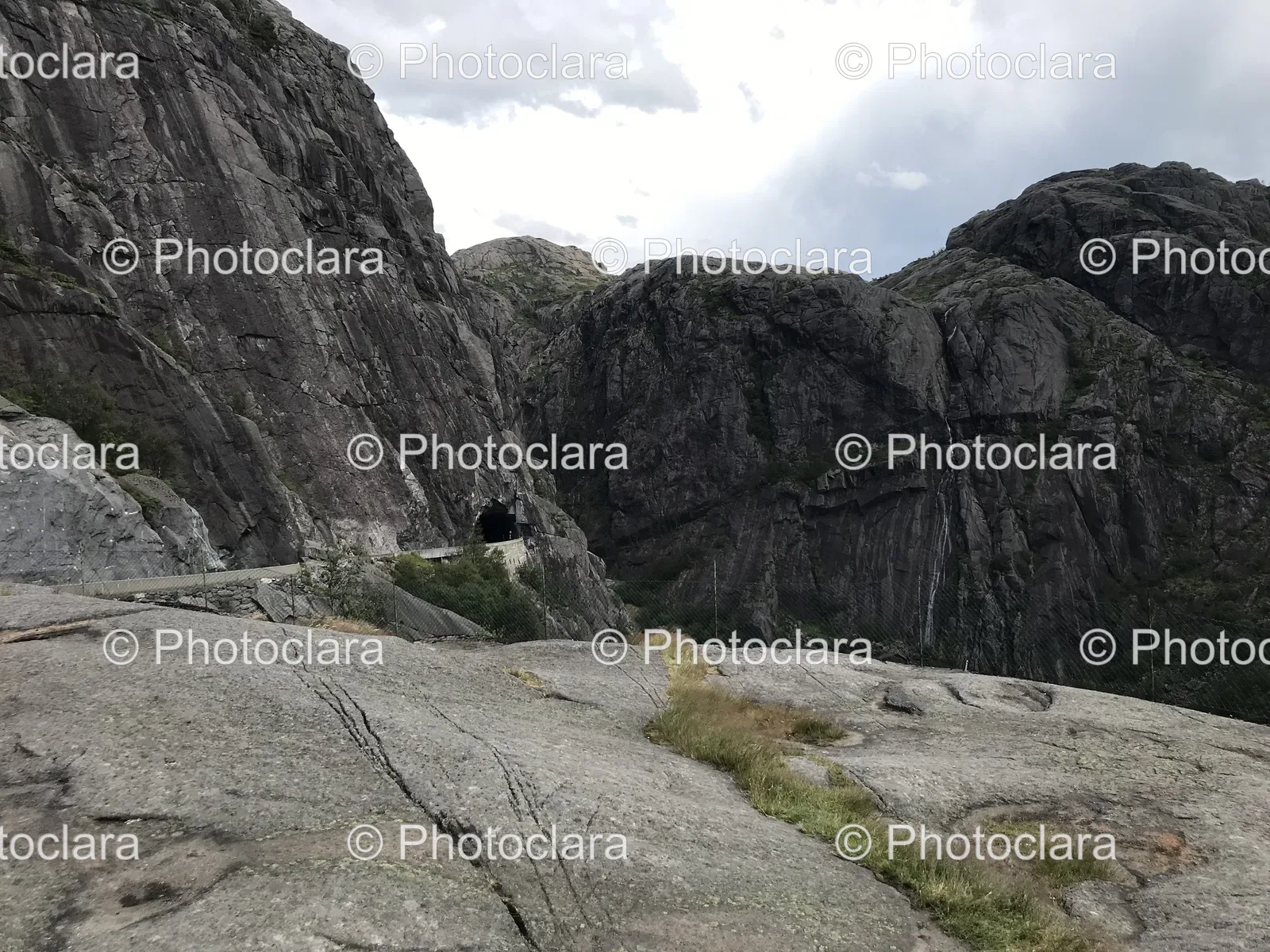 Road-through-Rocky-Mountain.jpg