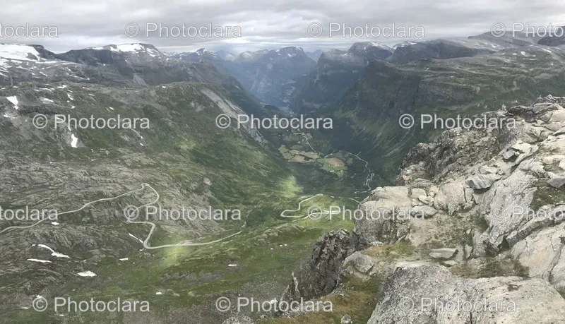 Mountain Valleys