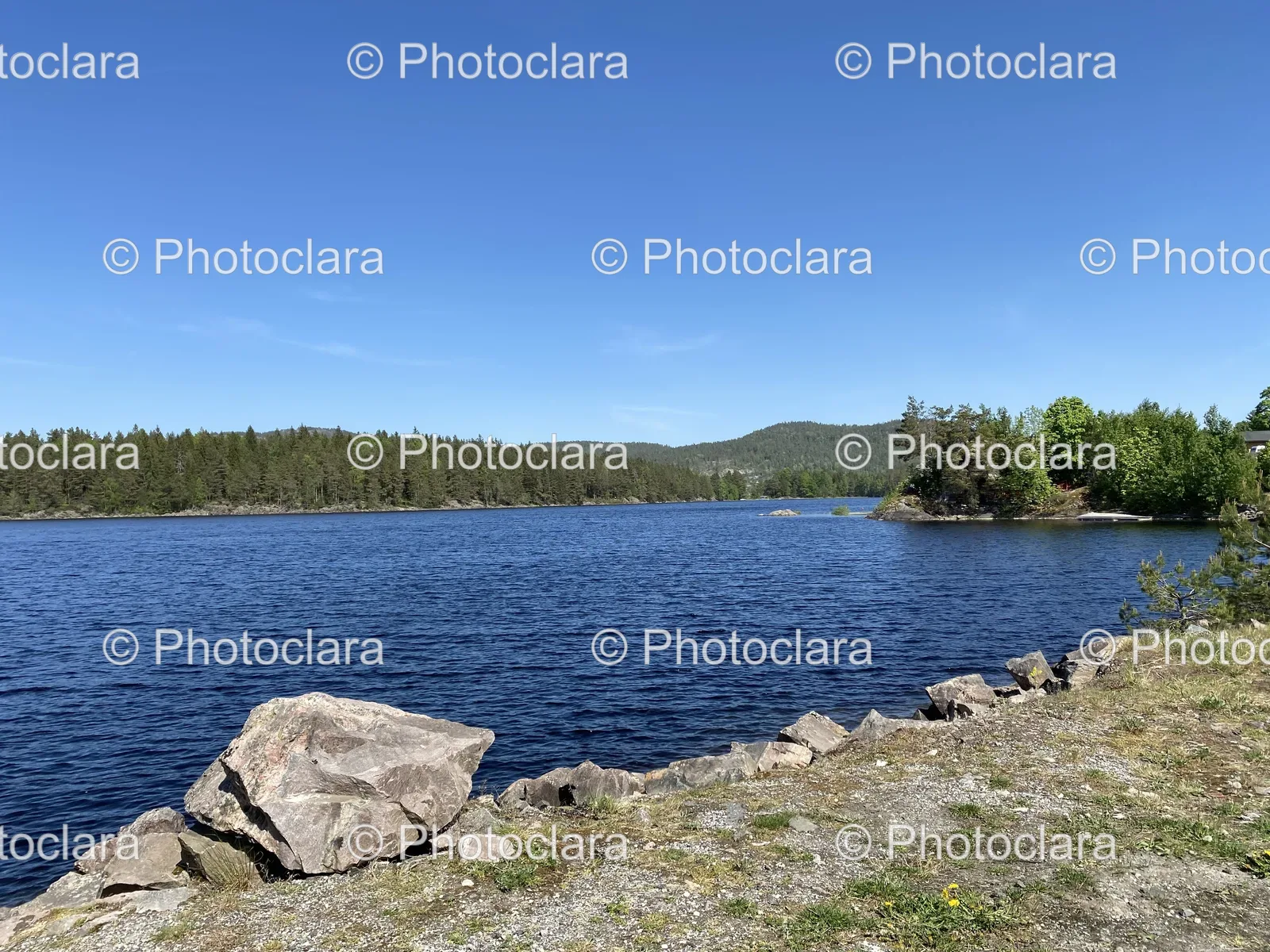 rocky-shore-small-island.jpg