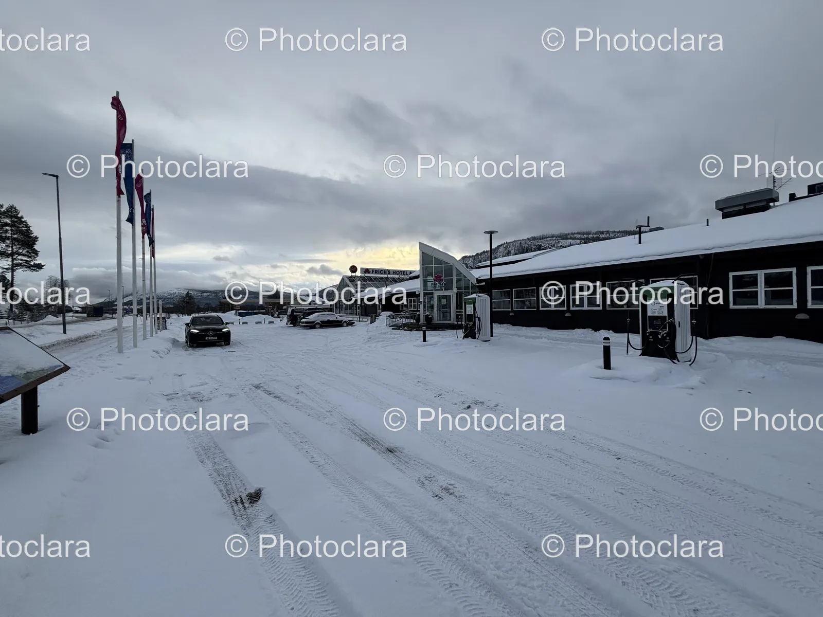 snow-covered-parking-lot-frichs-hotel.jpg
