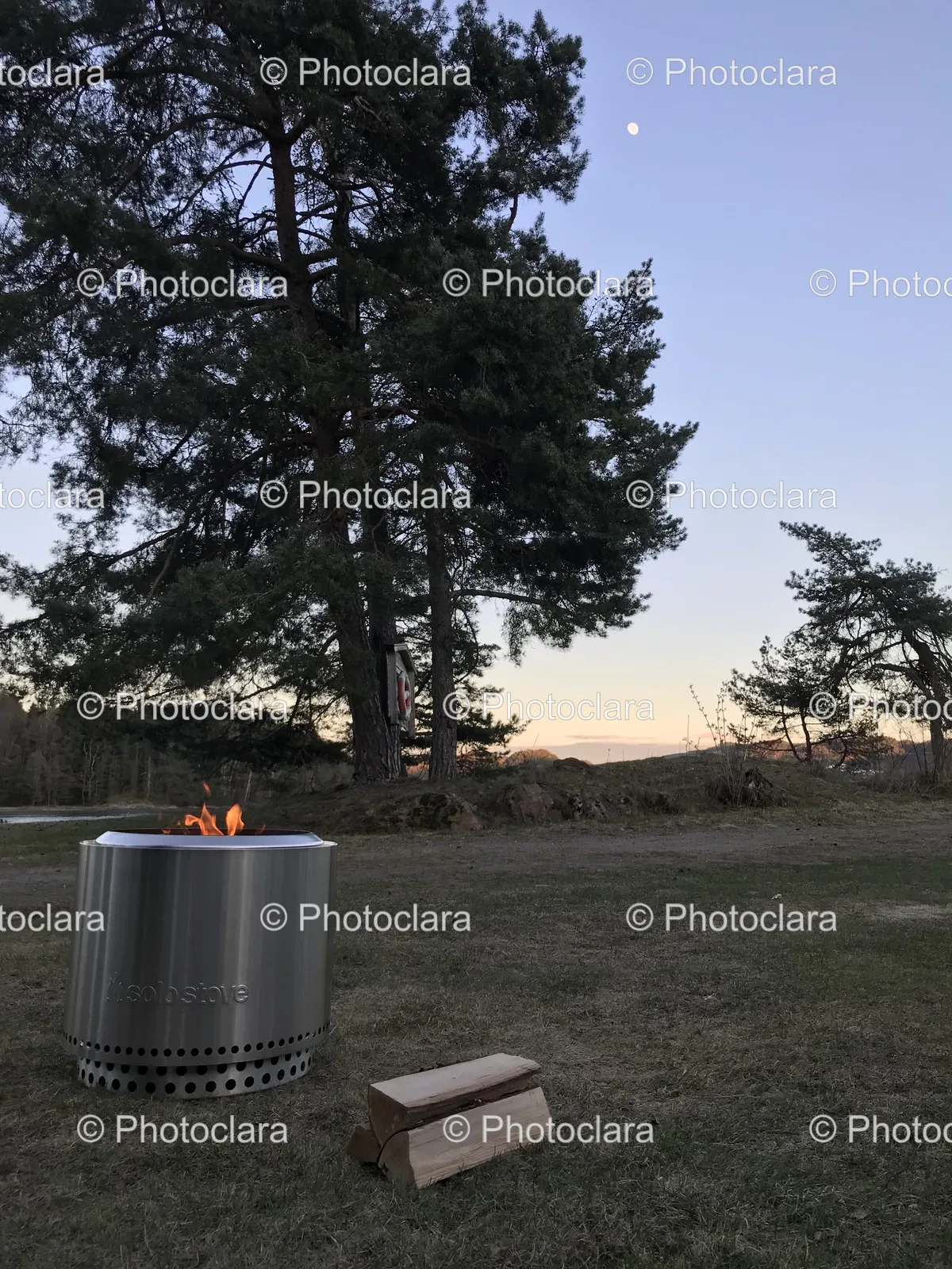fire-pit-open-sunset-field.jpg