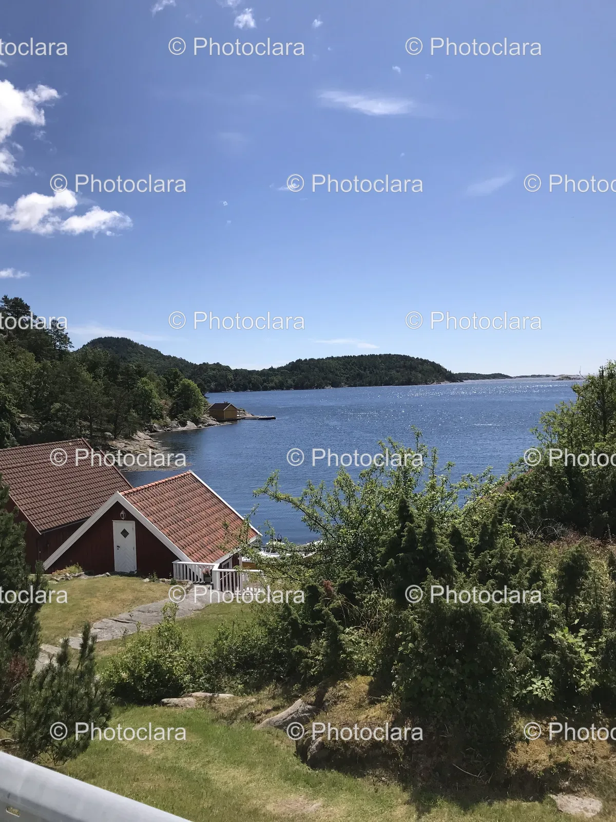 house-by-the-lake.jpg