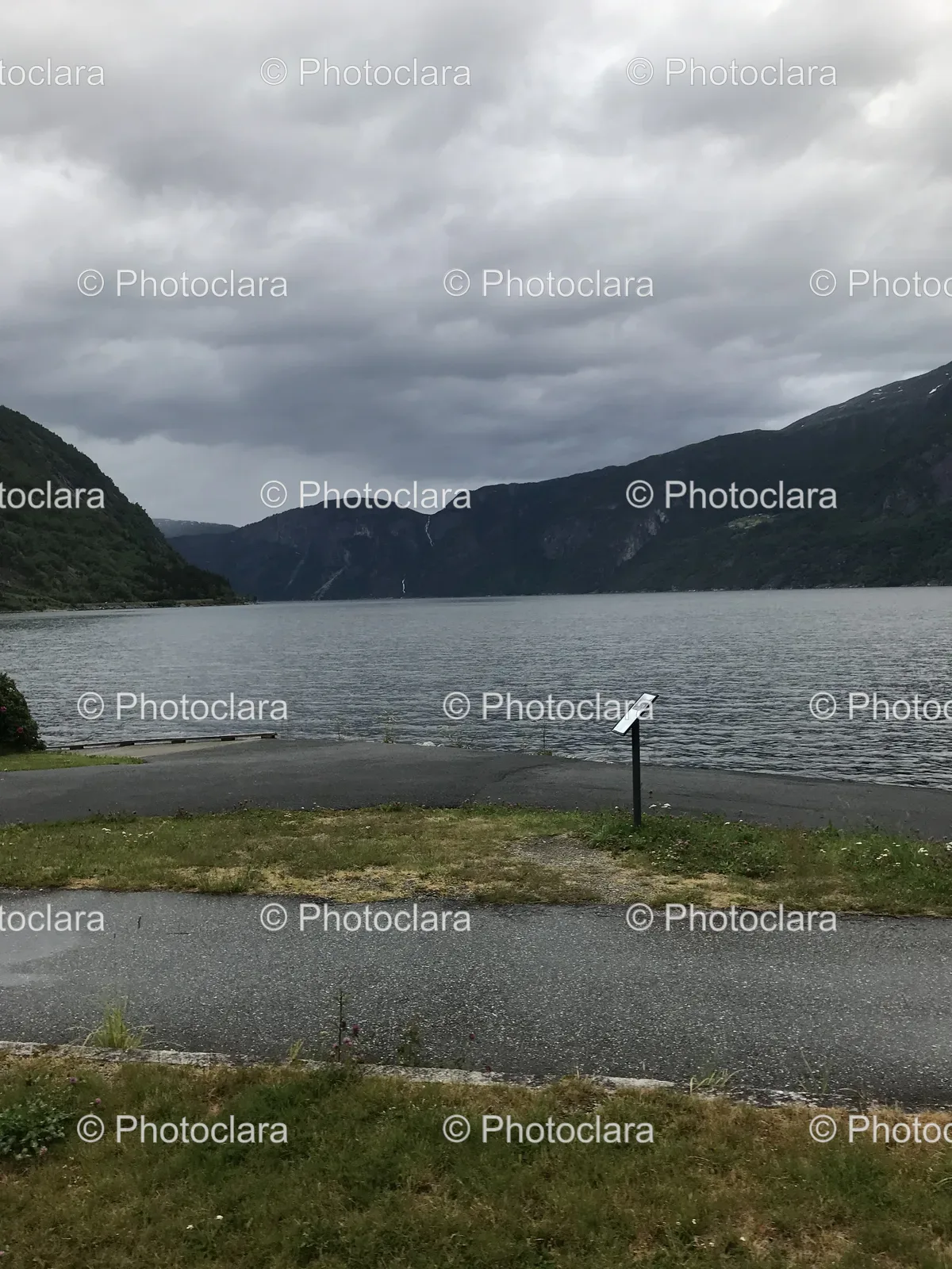 Road-Next-to-Body-of-Water.jpg