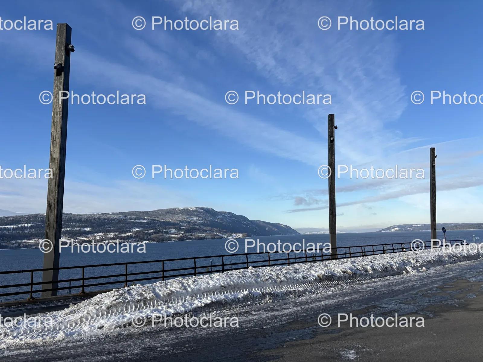 Winter-Road-by-the-Water.jpg