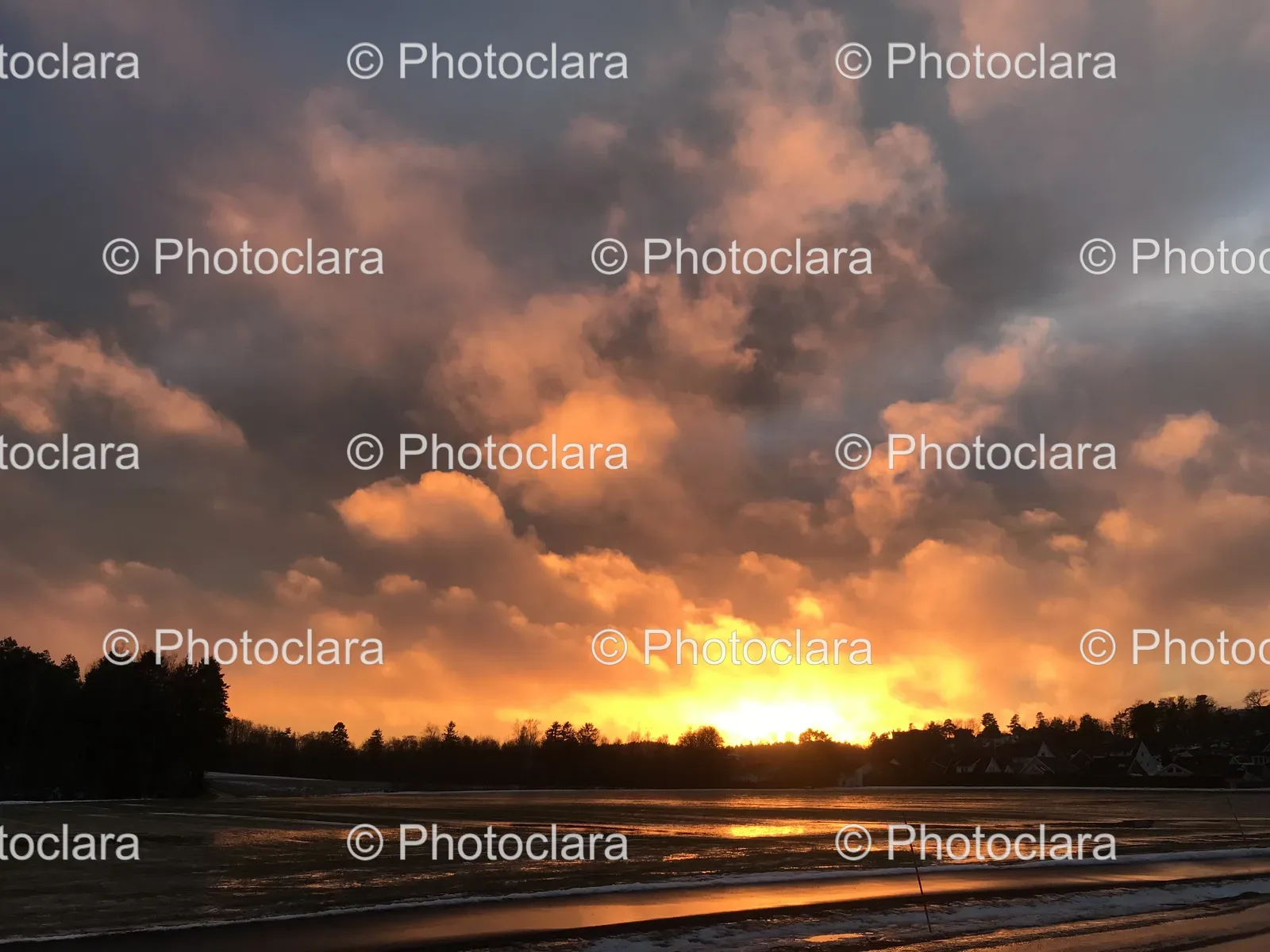 Sunset-Over-a-Lake.jpg