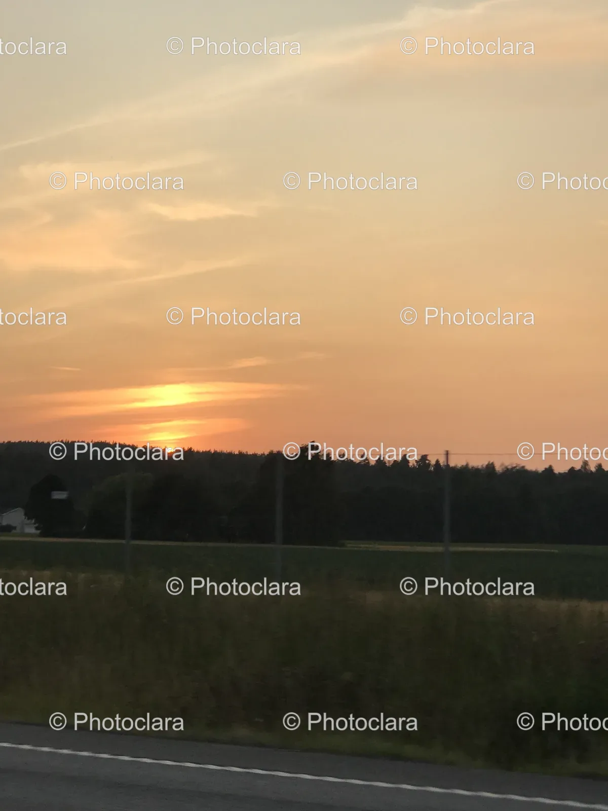 Sunset-Over-a-Peaceful-Field.jpg