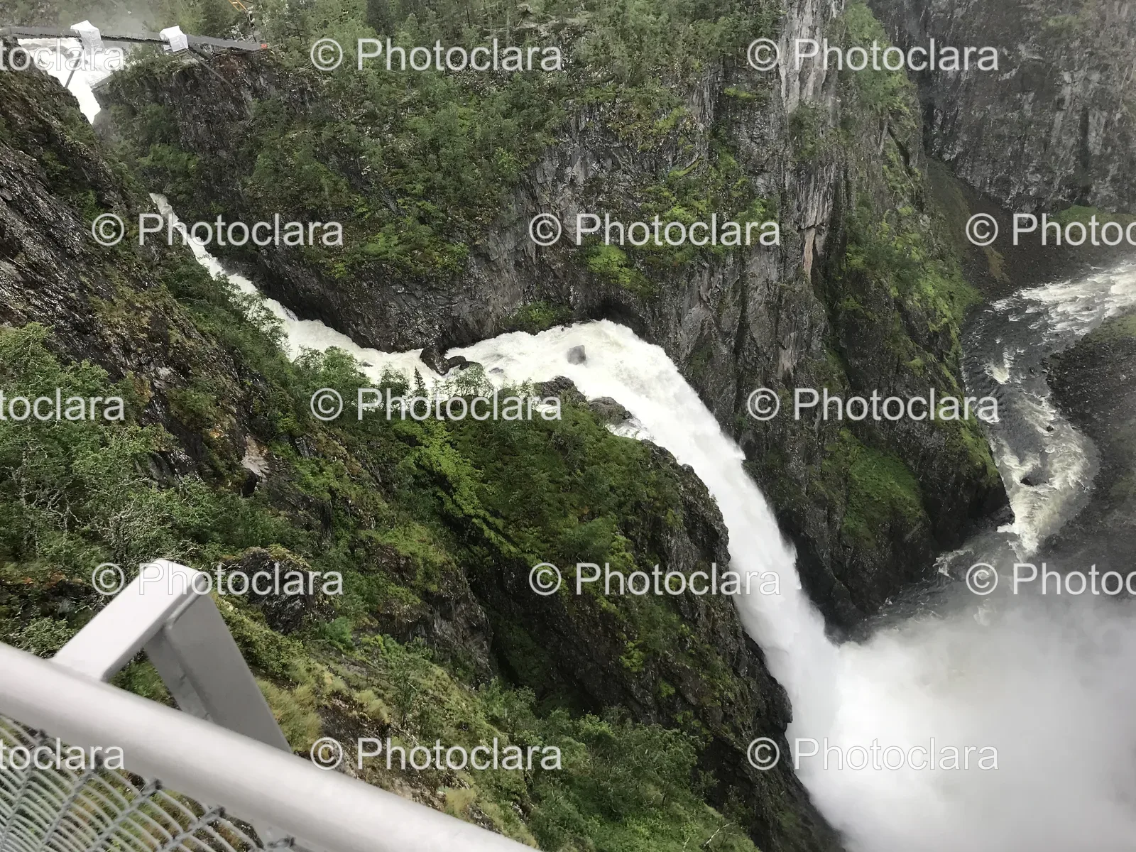 majestic-waterfall-in-rocky-terrain.jpg