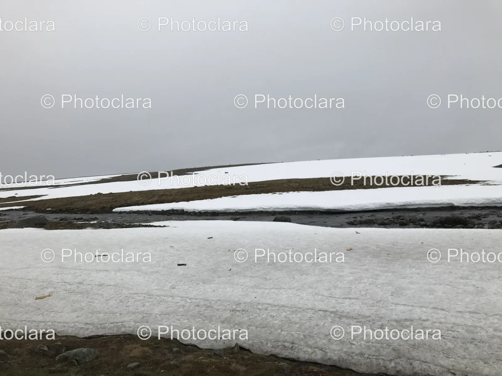 Snow-Covered-Winter-Landscape.jpg