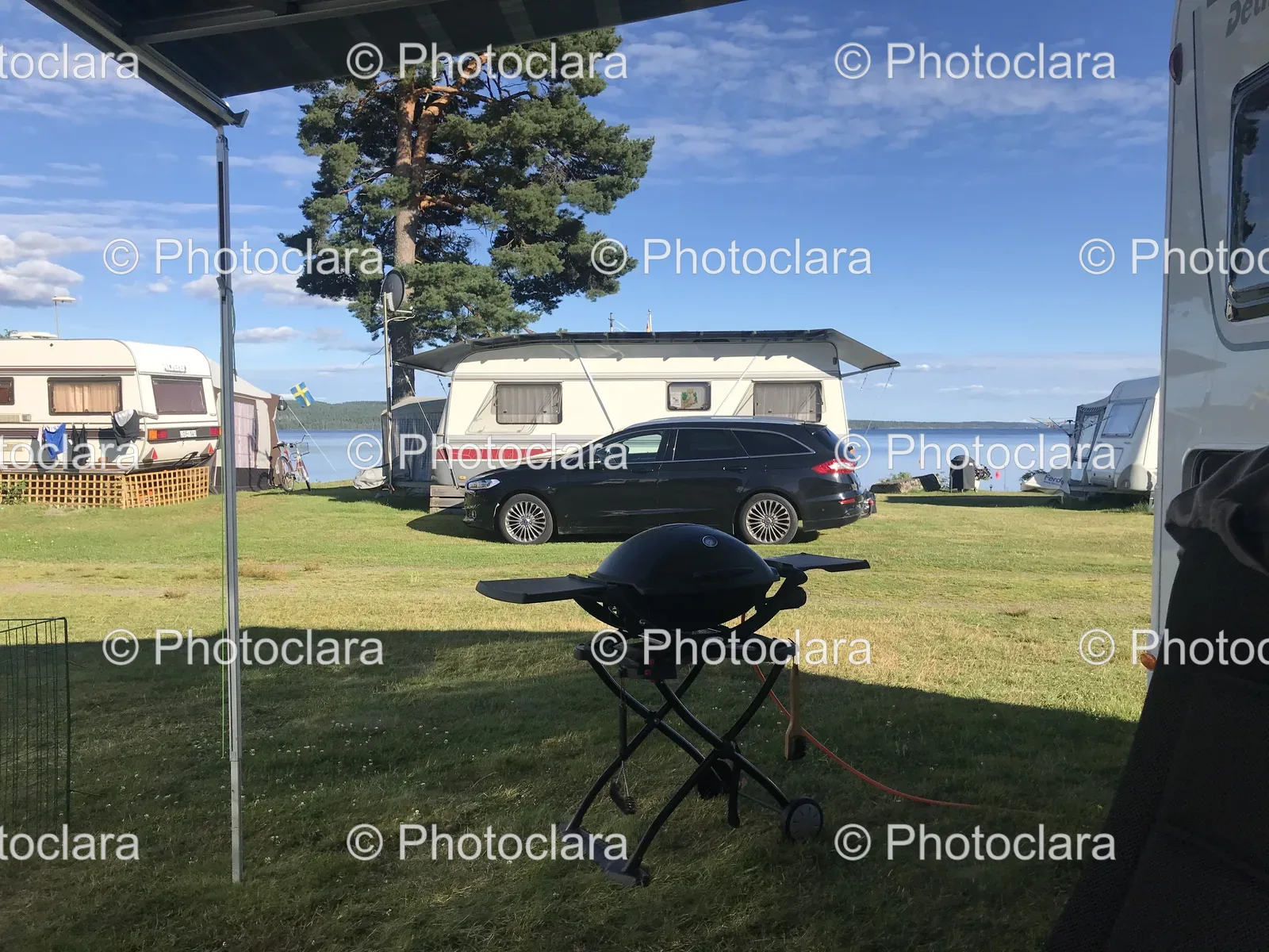Grill-Stand-in-Grassy-Area.jpg