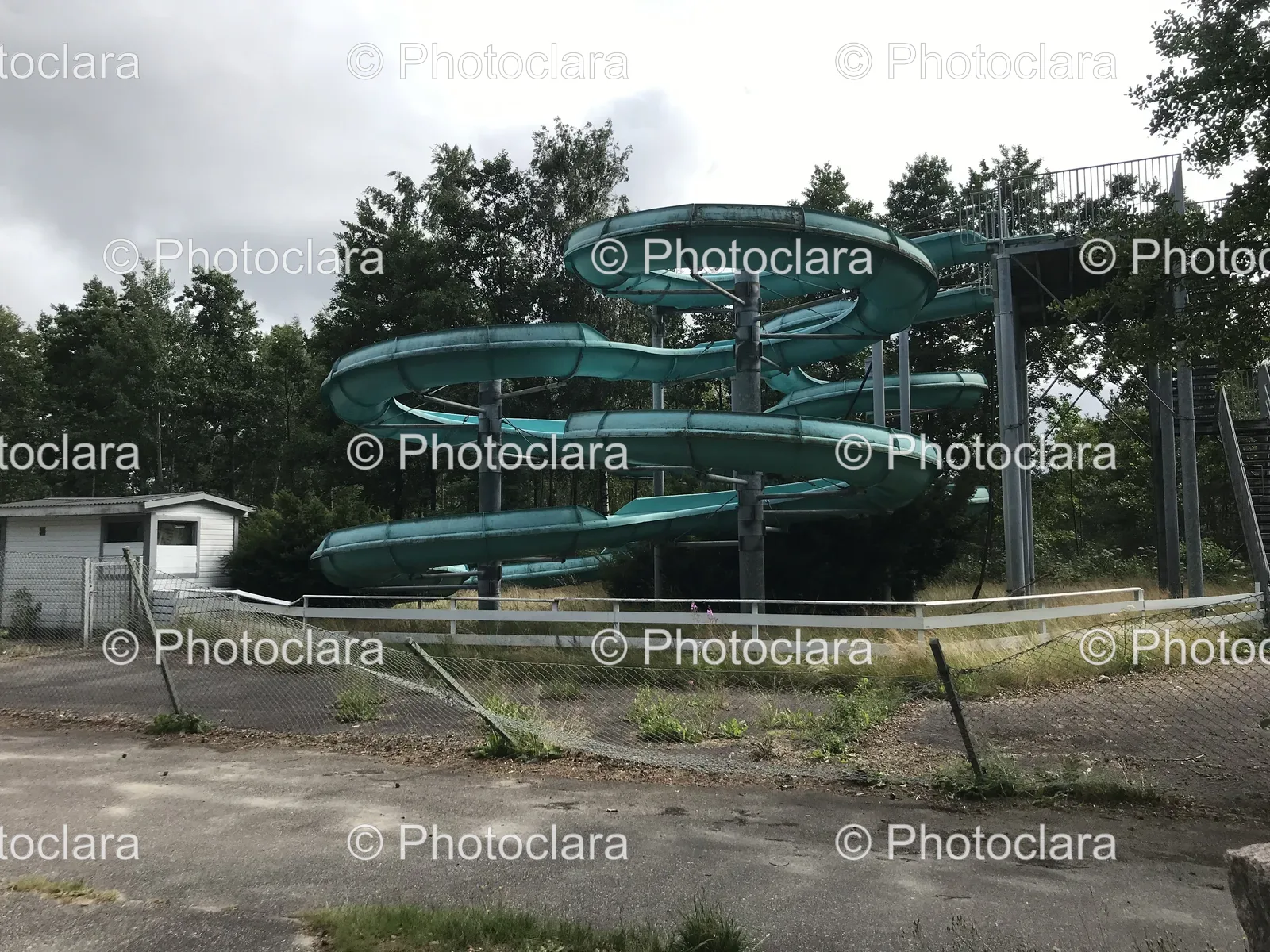Water-Slide-in-the-Park.jpg
