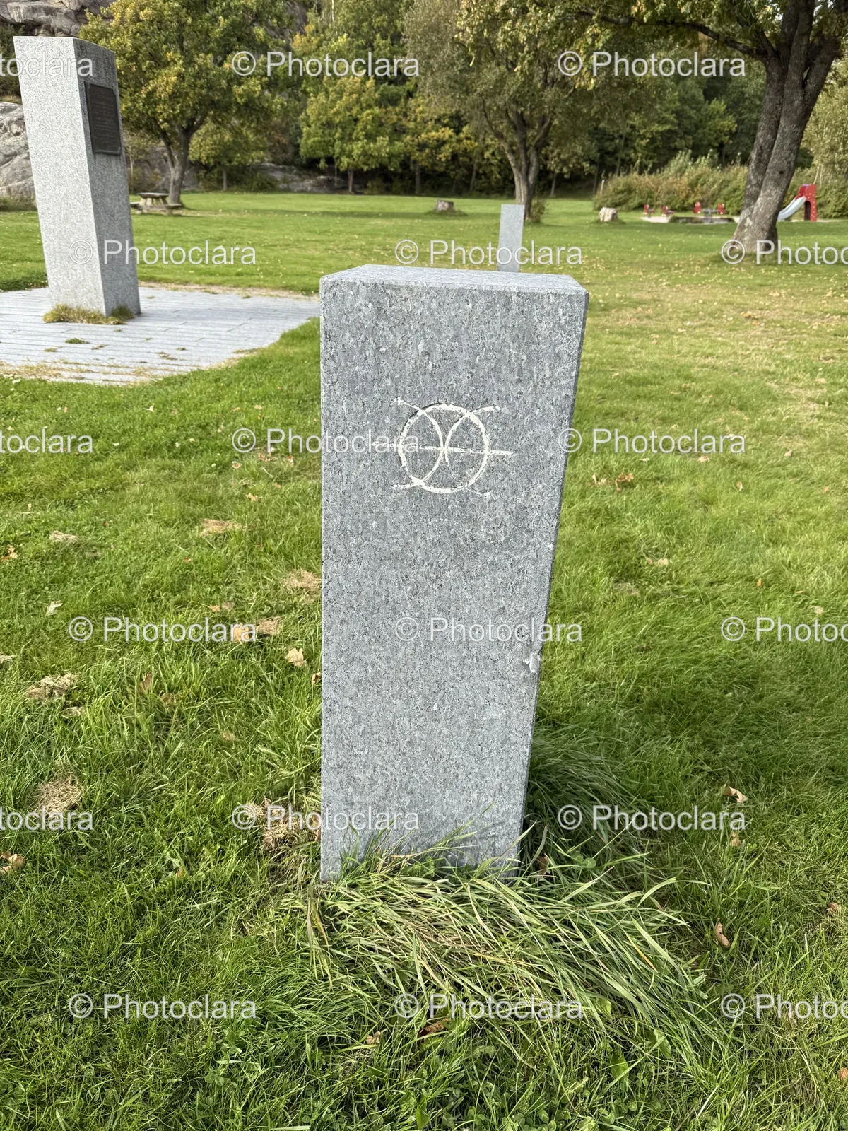 Stone-Pillar-In-Grassy-Field.jpg