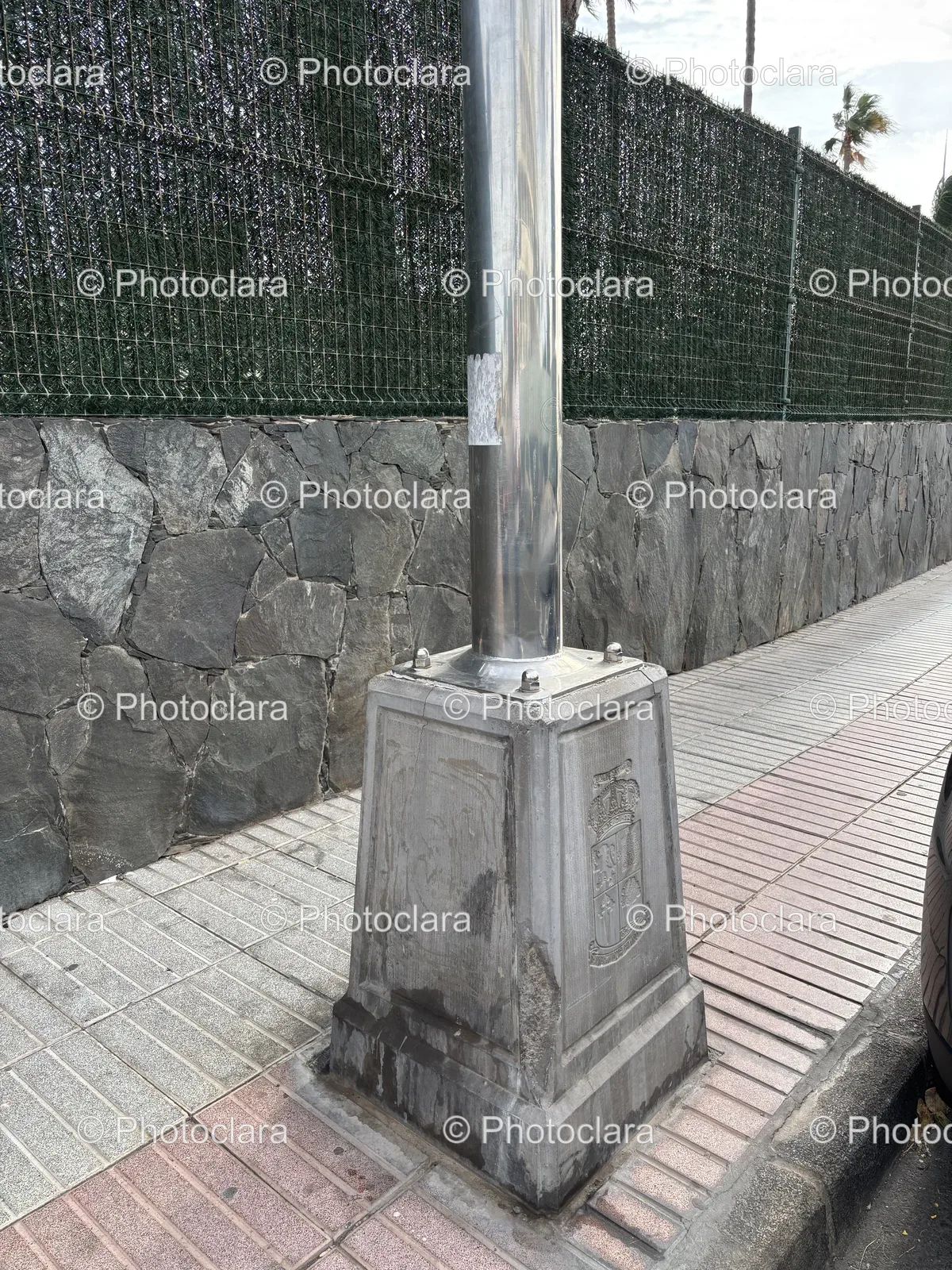 Metal-Pole-Urban-Statue-Sidewalk.jpg