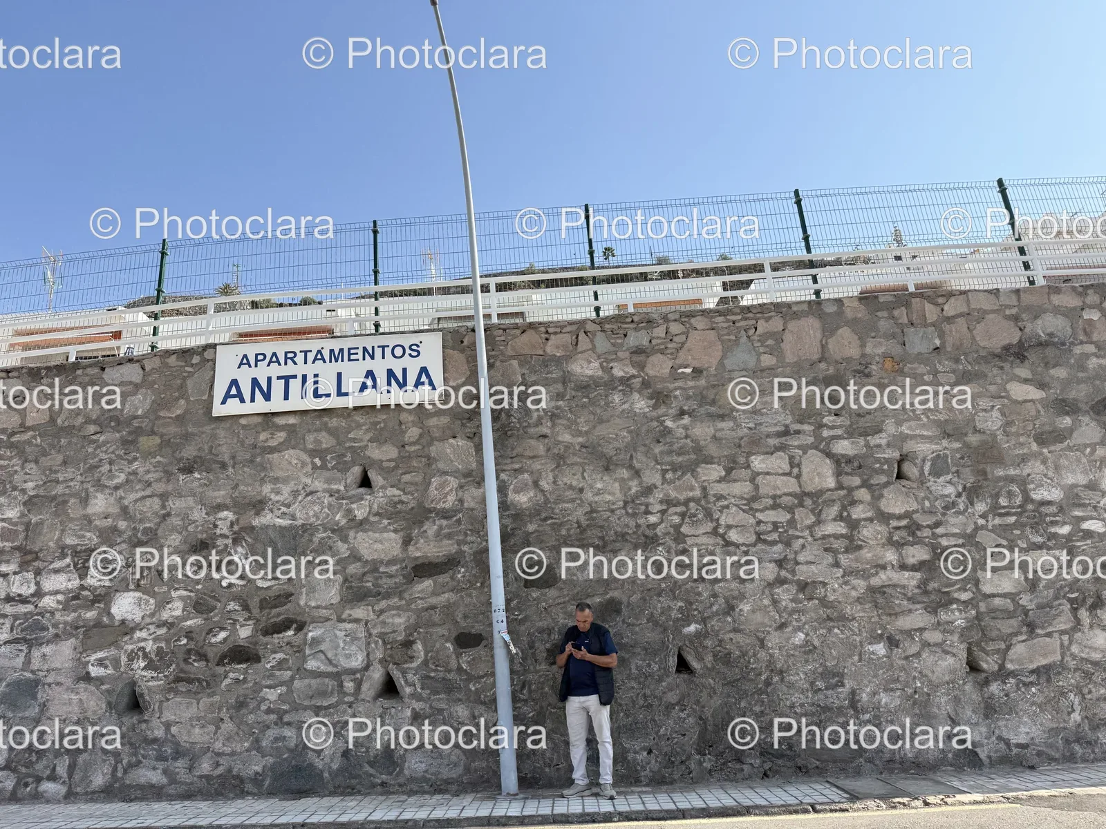 Apartment-Building-Sign-Antillana.jpg