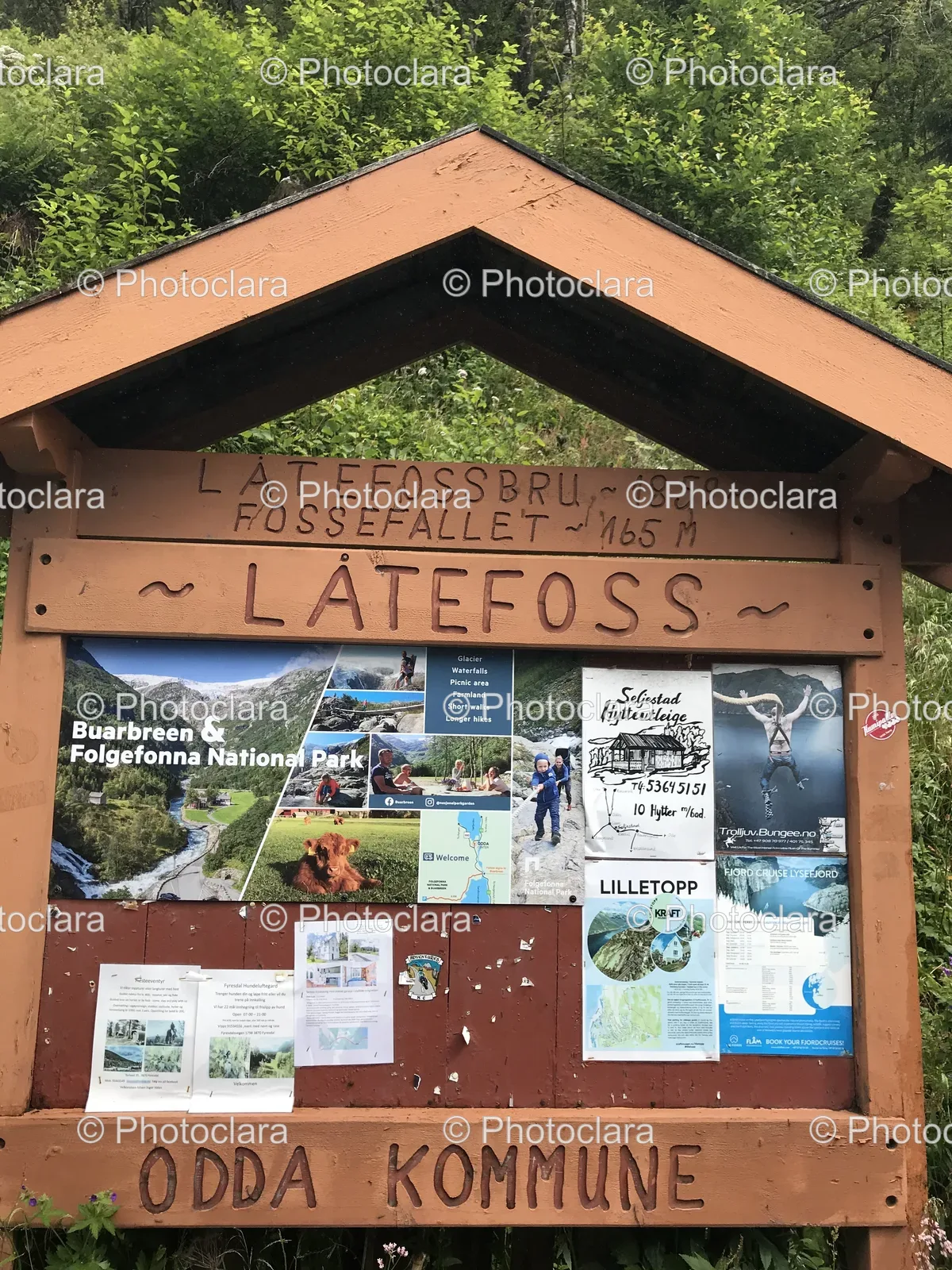 Elliptic-Tourist-Information-Sign.jpg