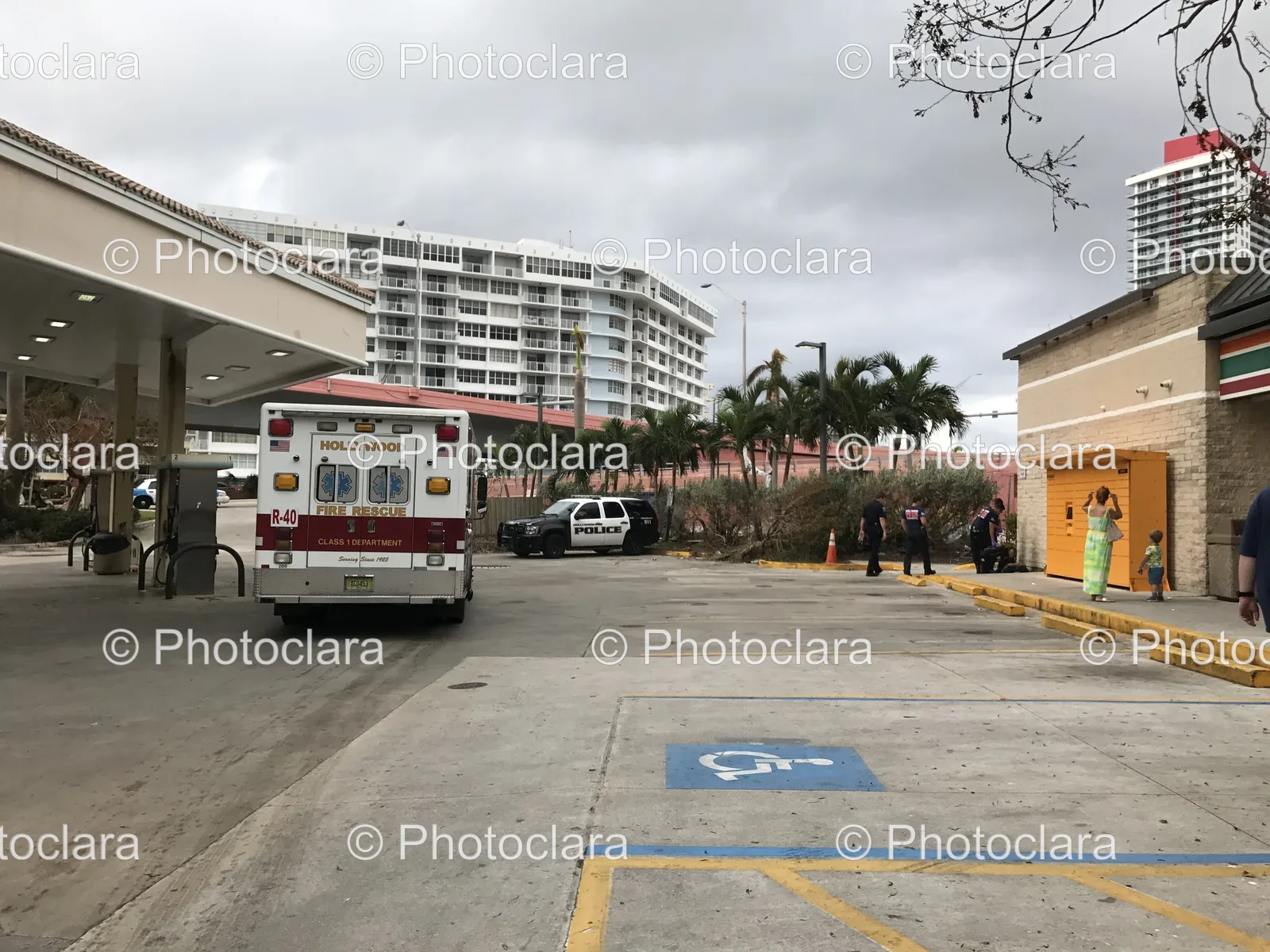 Hollywood-Rescue-Ambulance.jpg