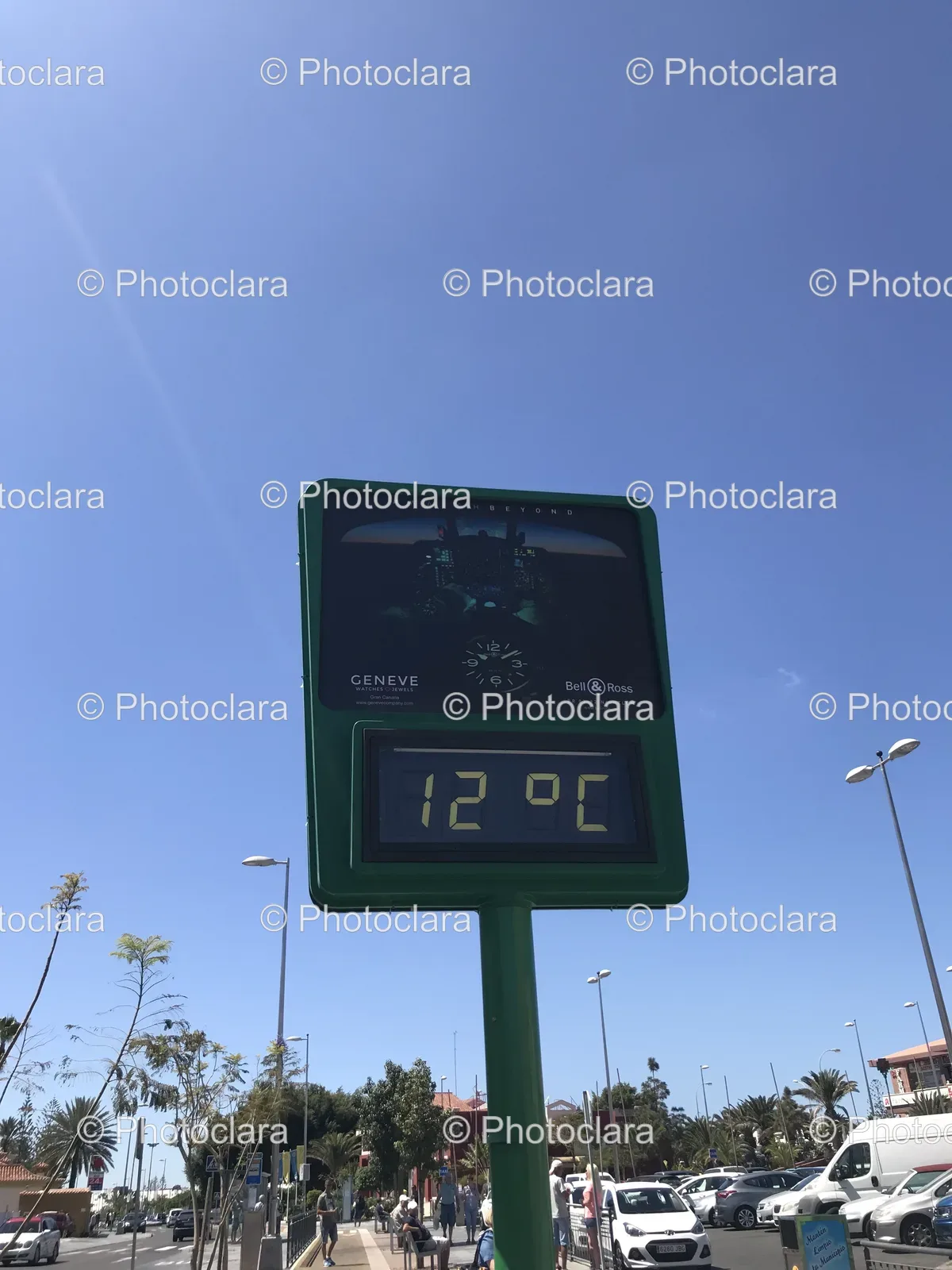 Outdoor-Digital-Sign-Temperature-Display.jpg