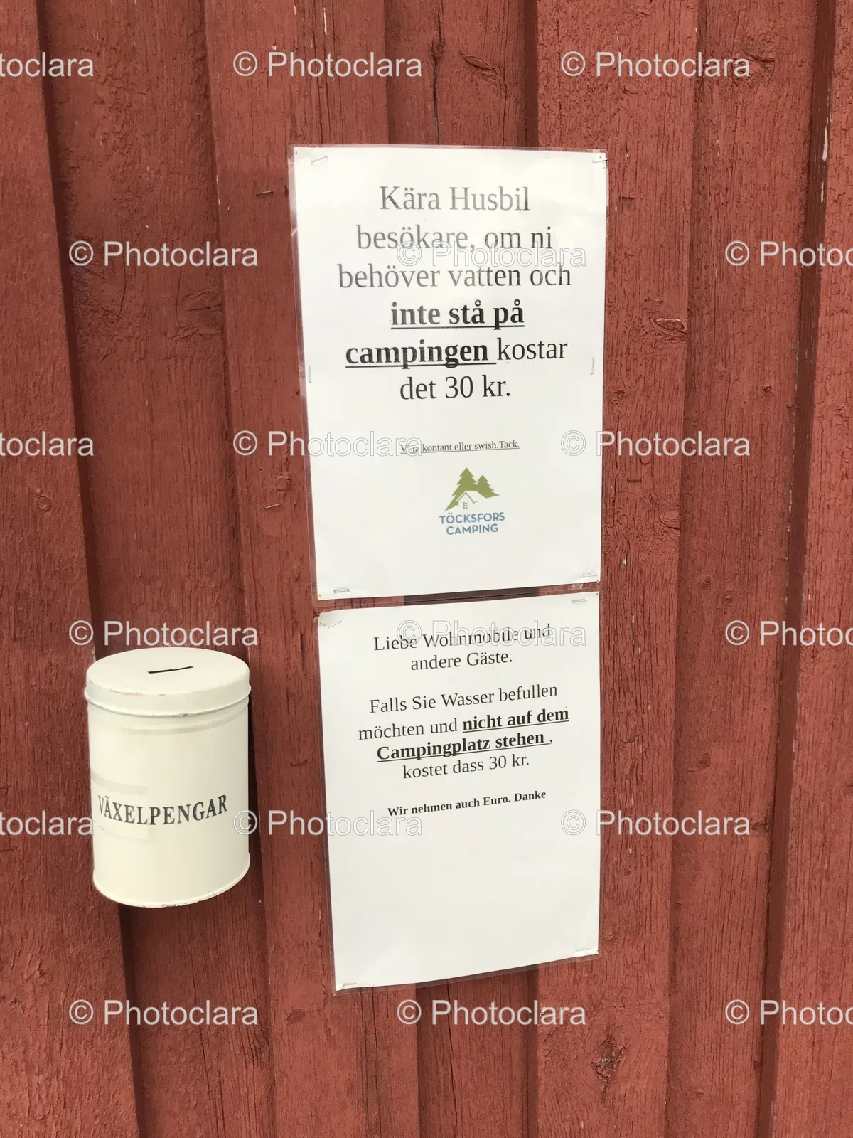 Outdoor-Sign-Camping-Information.jpg