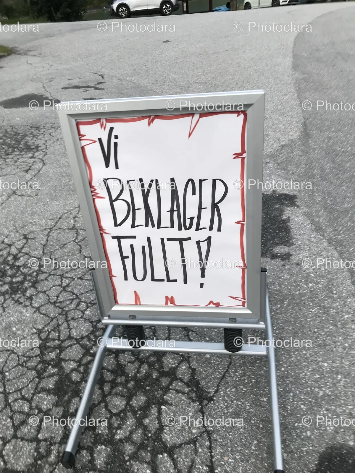 Outdoor-Sign-Handwriting.jpg