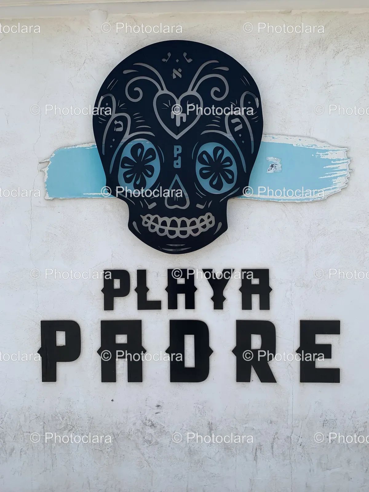 skull-warning-sign-playa-padre.jpg