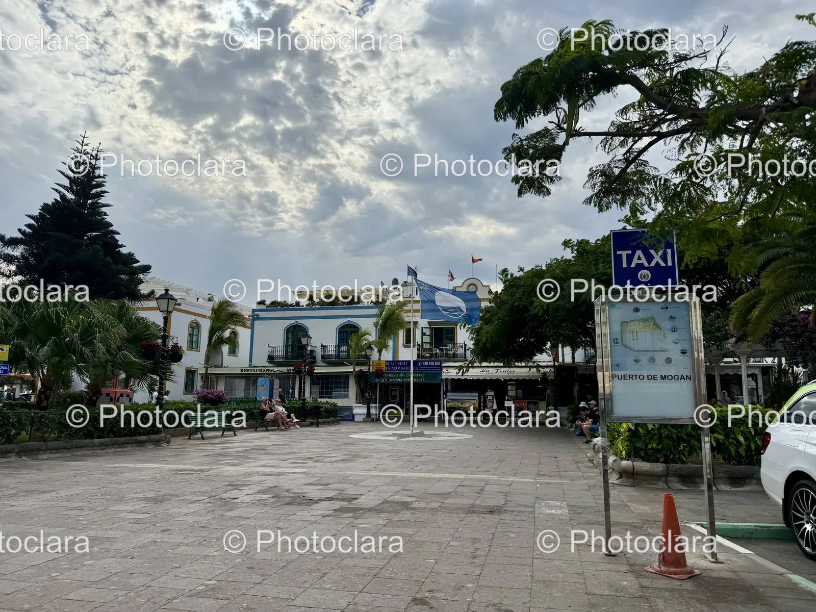 Urban-Street-Sign-with-Building-Backdrop.jpg