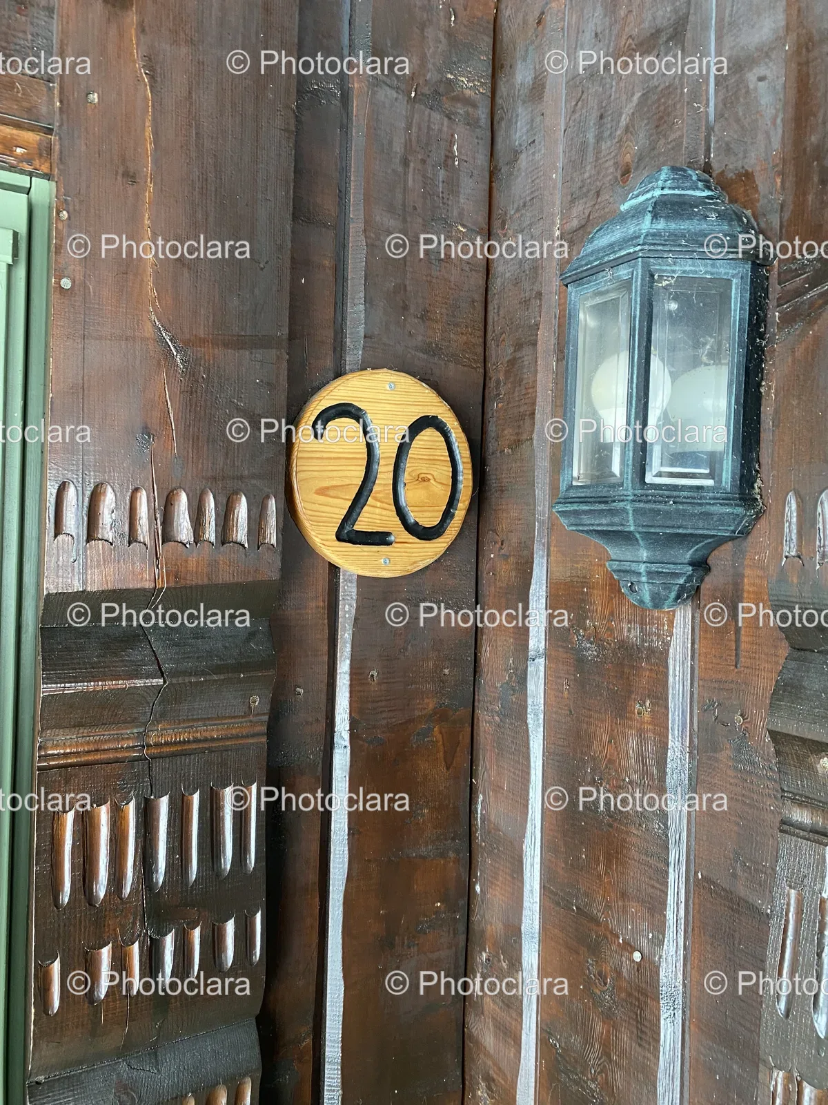 Wooden-Sign-Number-Rustic-Outdoors.jpg
