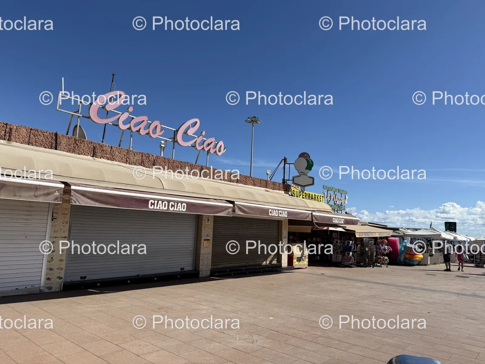 Ciao-Ciao-Italian-Restaurant-Signage.jpg