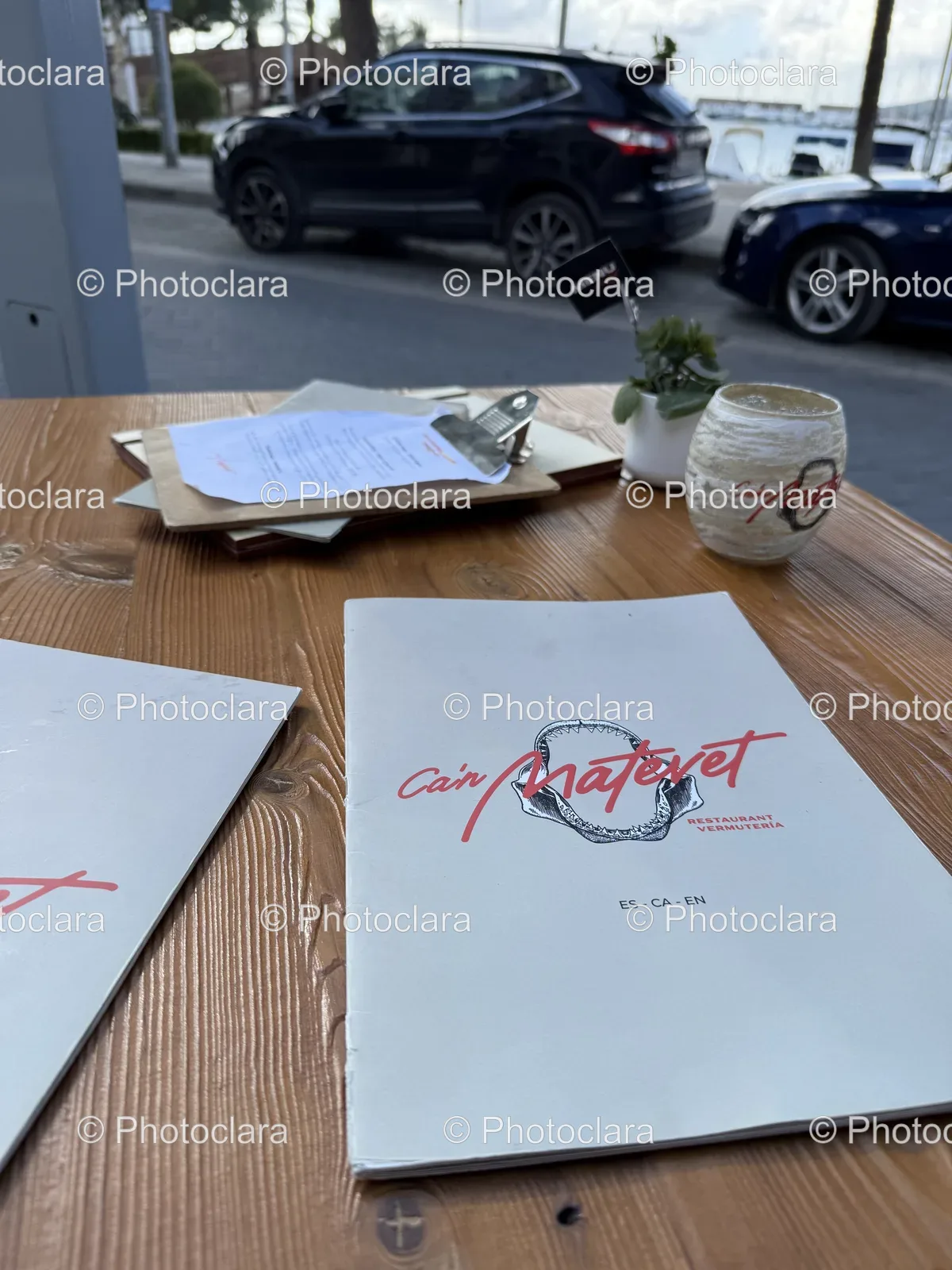 elegant-restaurant-menu-on-table.jpg